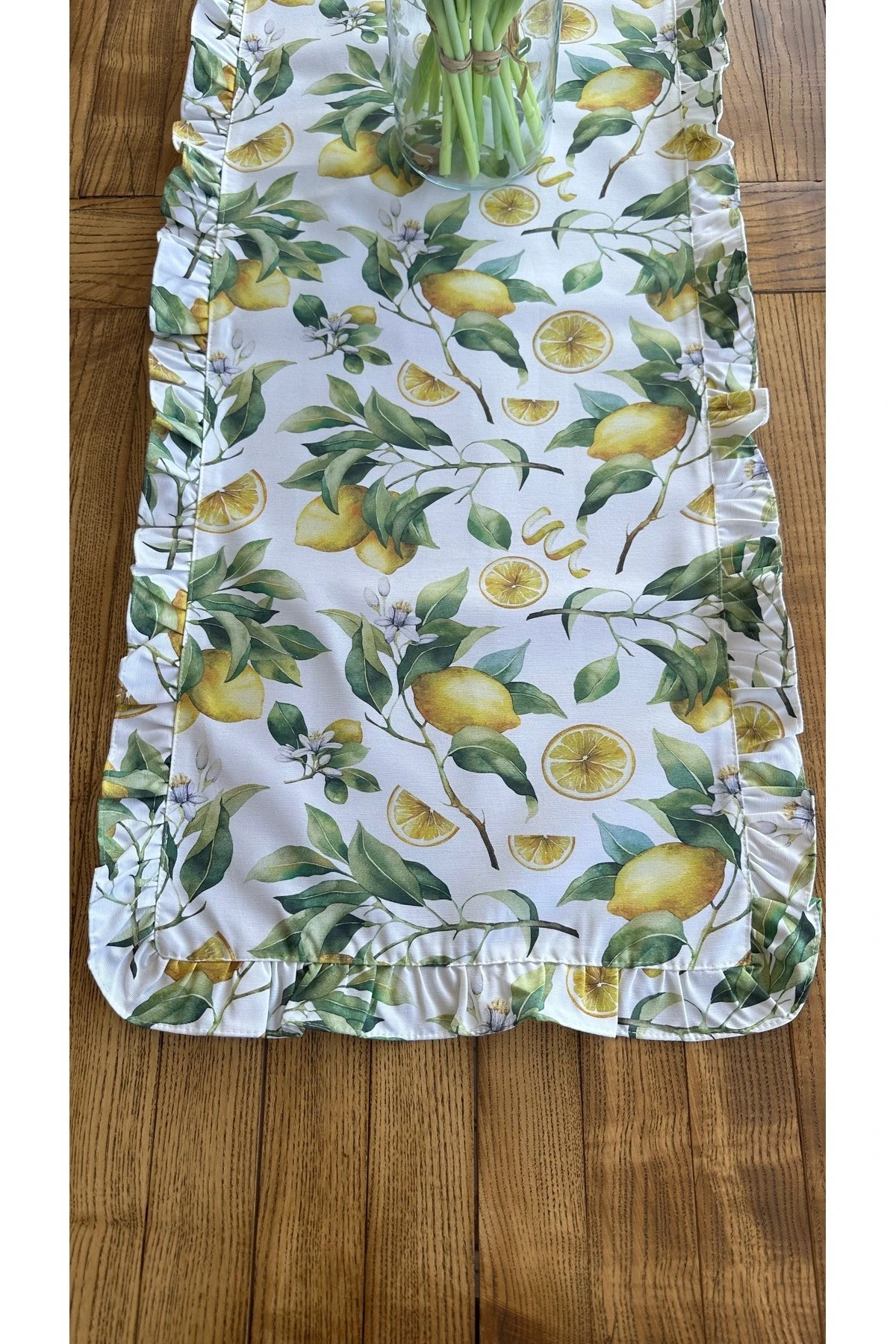 Desenli Tam Fırfırlı Runner Su İtici Özellikli