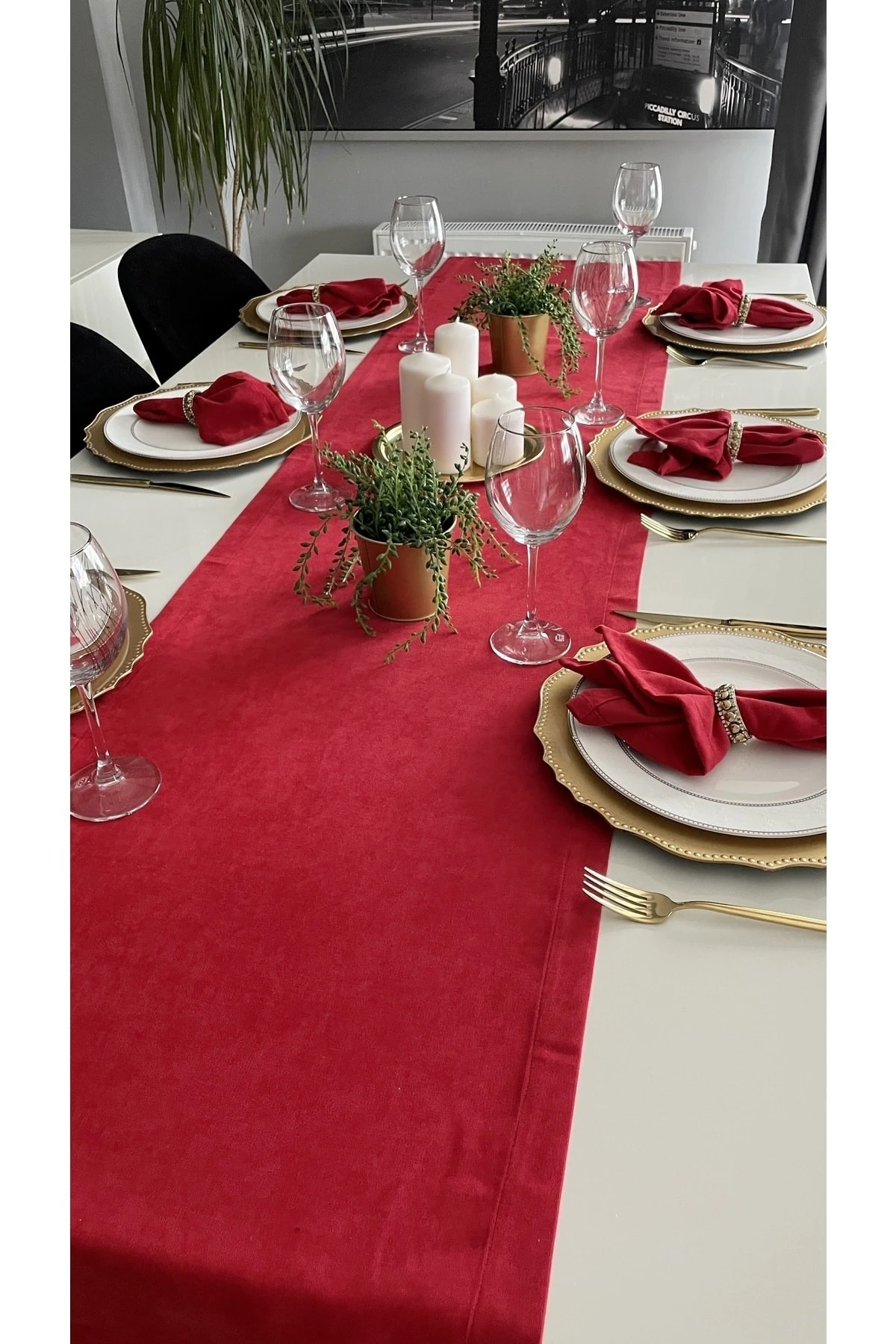 Kadife Dokulu Dertsiz Uzun Kırmızı Runner