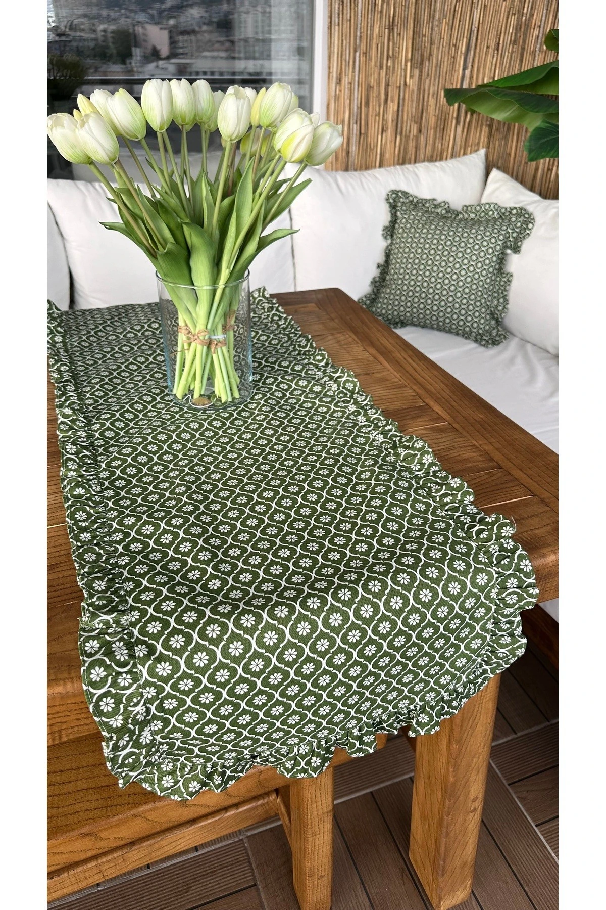 Papatya Desen Yeşil Tam Fırfırlı Runner