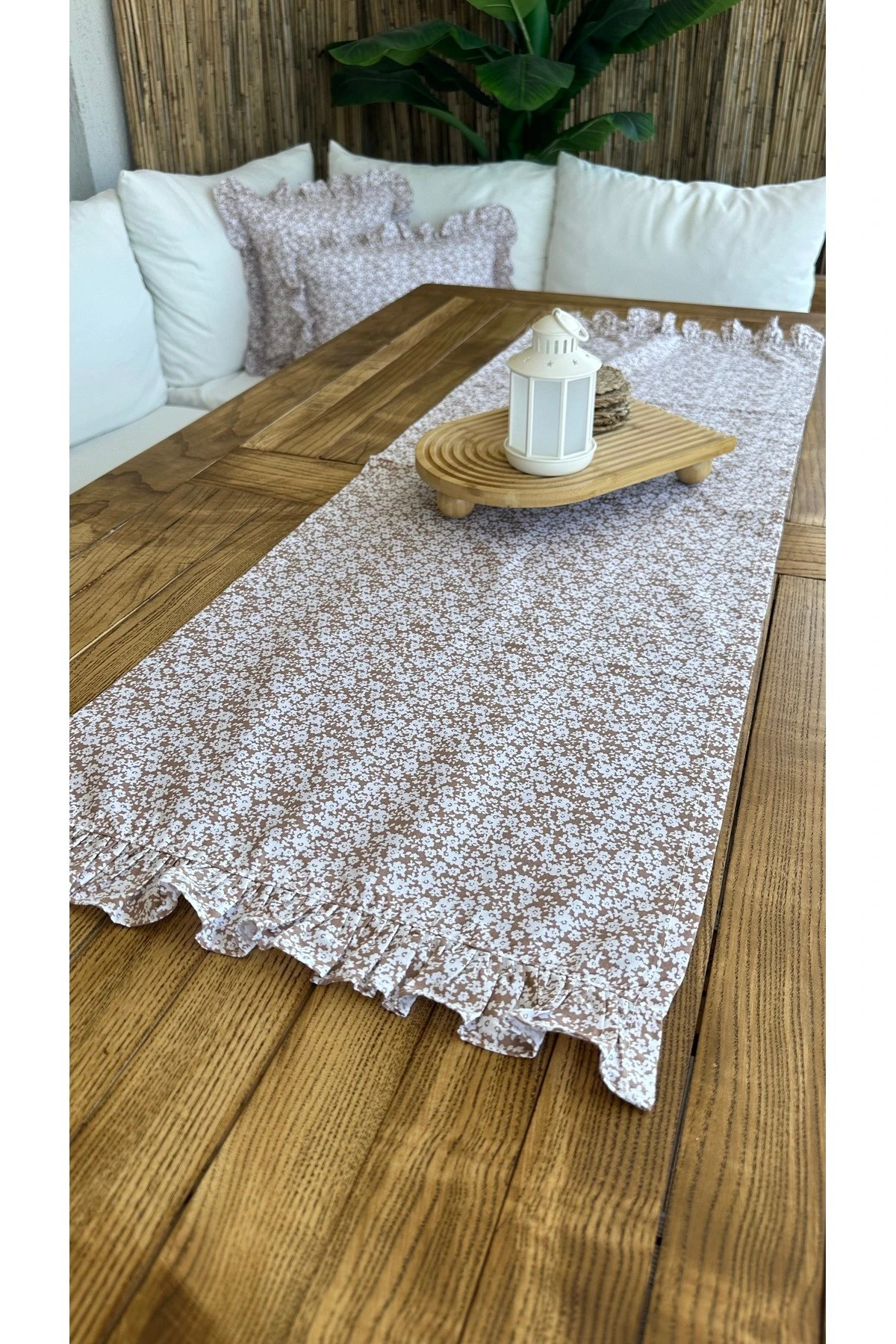 Pamuklu Kumaş Mini Çiçekli Fırfırlı Runner