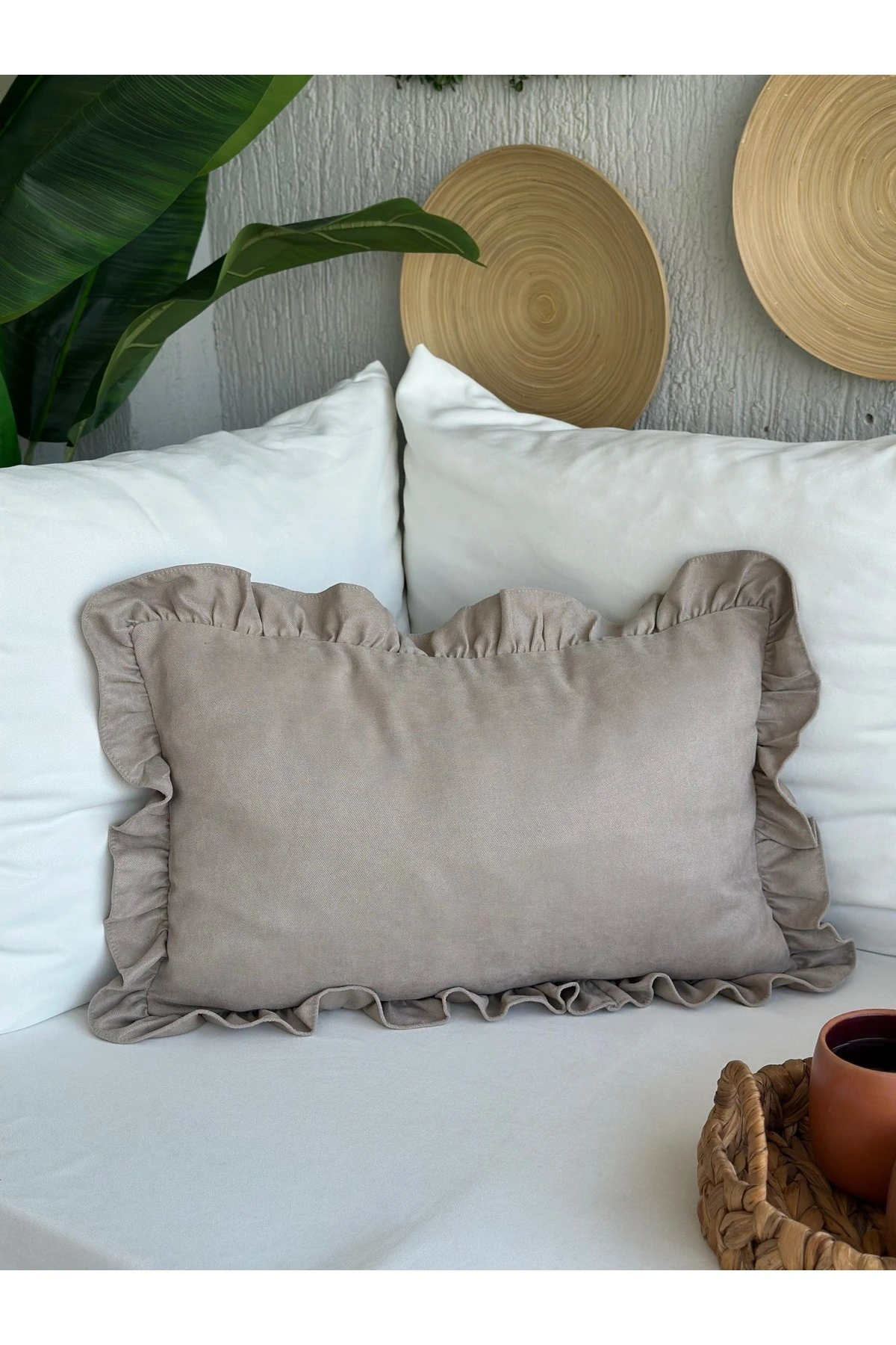 Kadife Doku Vintage Fırfırlı Kırlent Kılıfları 1