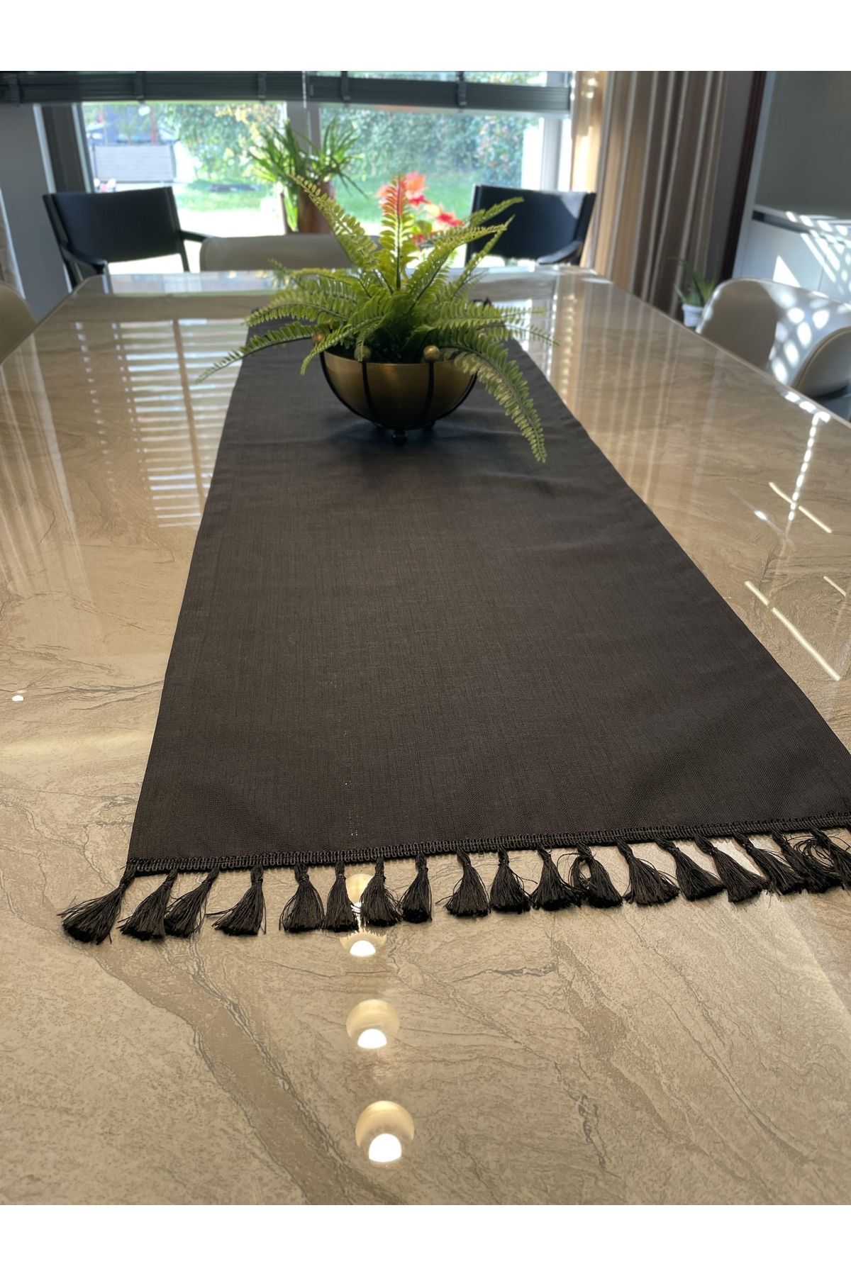 Püsküllü Siyah Runner Keten Püsküllü Runner