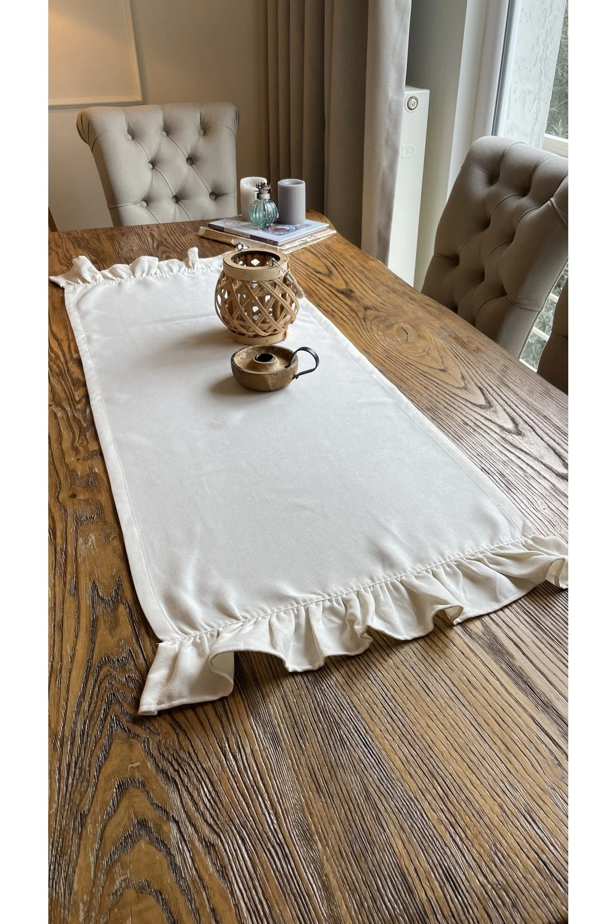 Vintage Tek Kat Fırfırlı Kırmızı Runner Yeni Yıl Runner Yılbaşı Leke Tutmaz - Beyaz