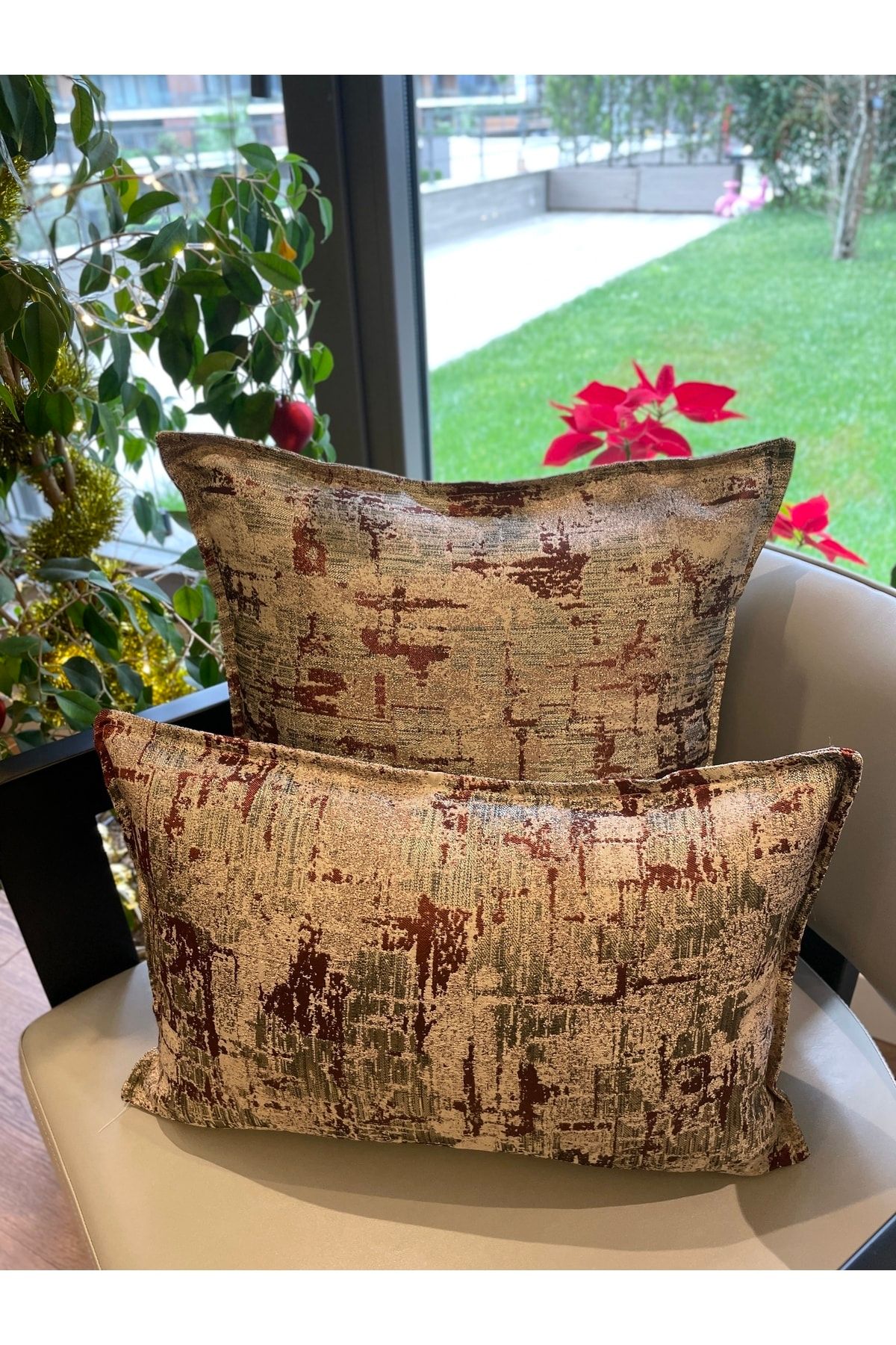 Gold Bakır Detaylı Kırlent Kılıfı