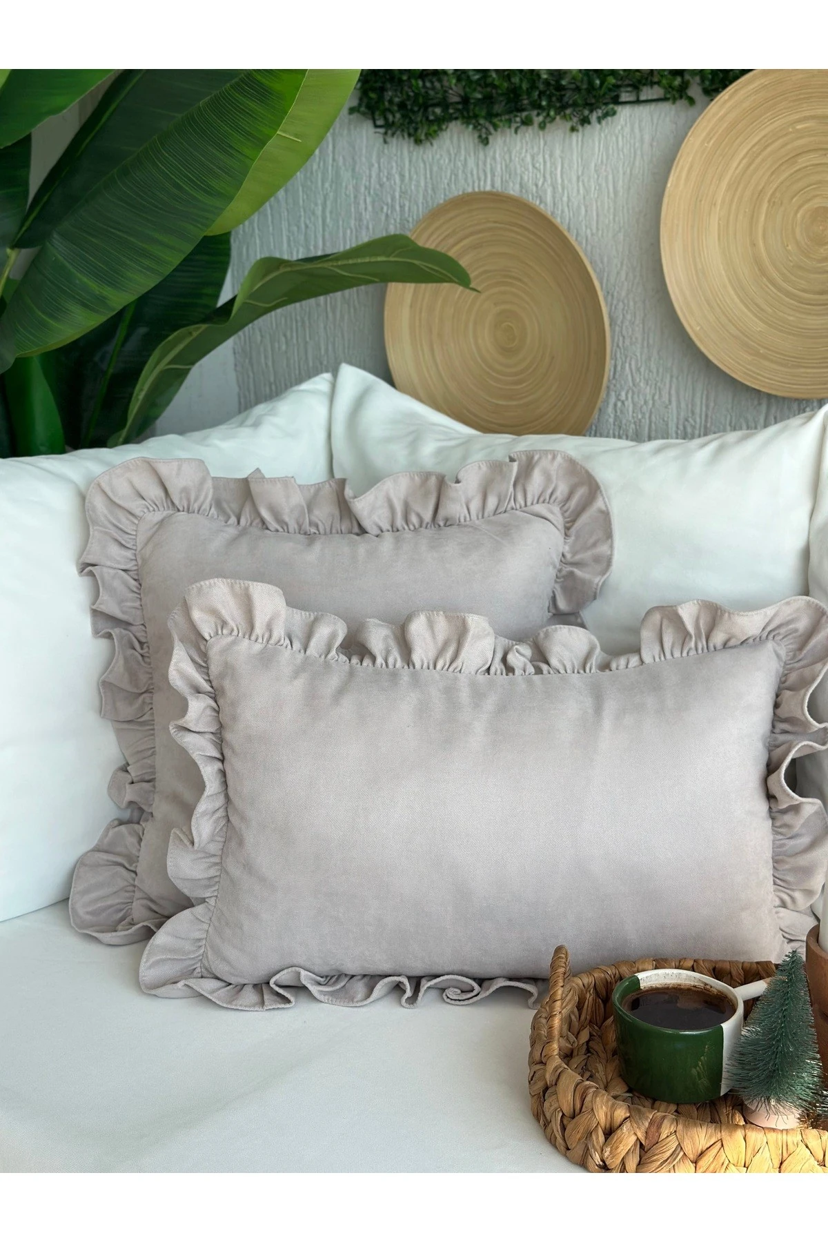 Vintage Taş Rengi Fırfırlı Kırlent Kılıfı 1 Ad