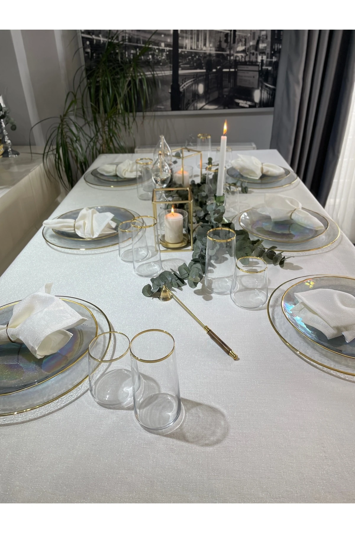 Keten Dokulu Simli Beyaz Masa Örtüsü - 2