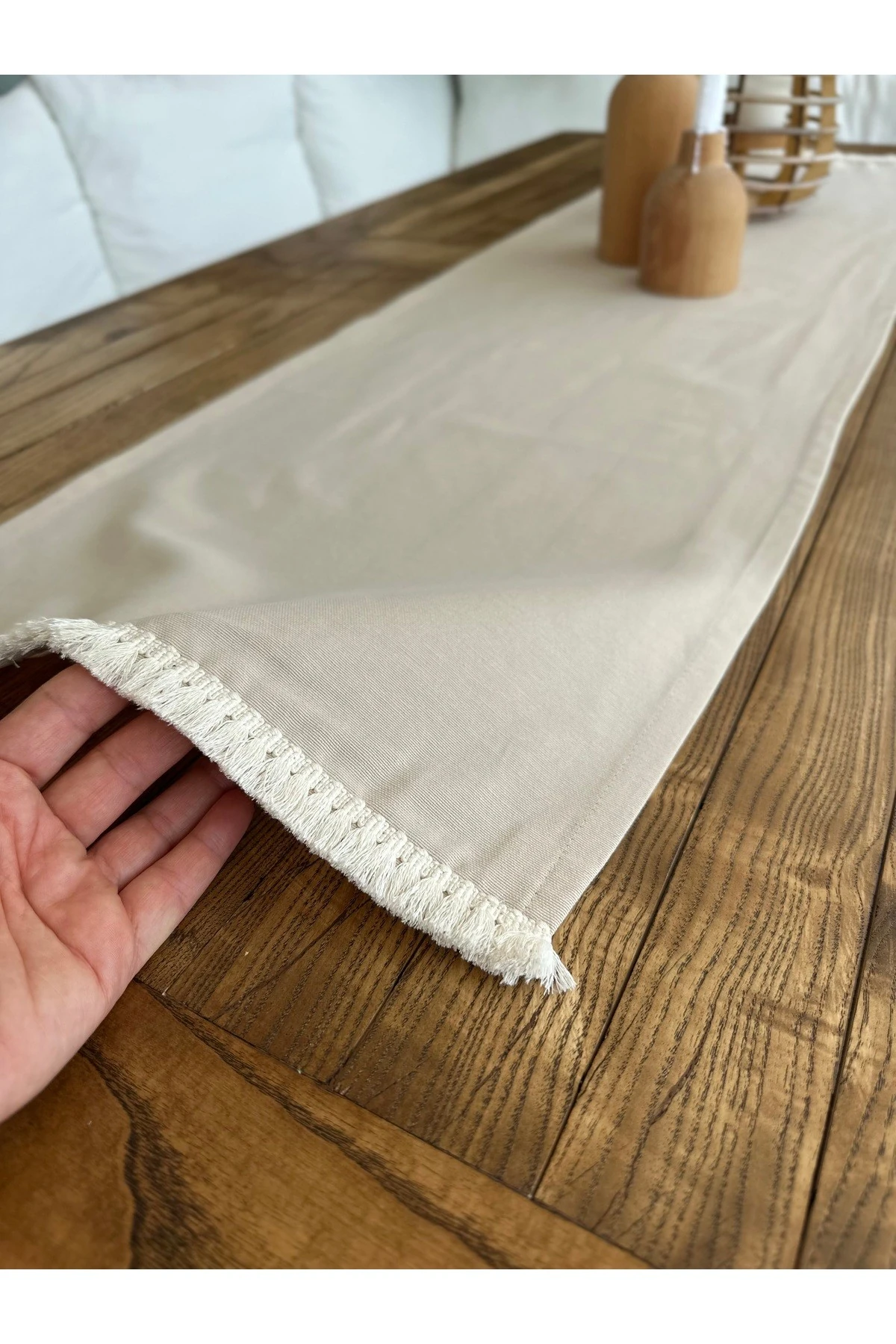 Püsküllü Leke Tutmaz Bej Runner