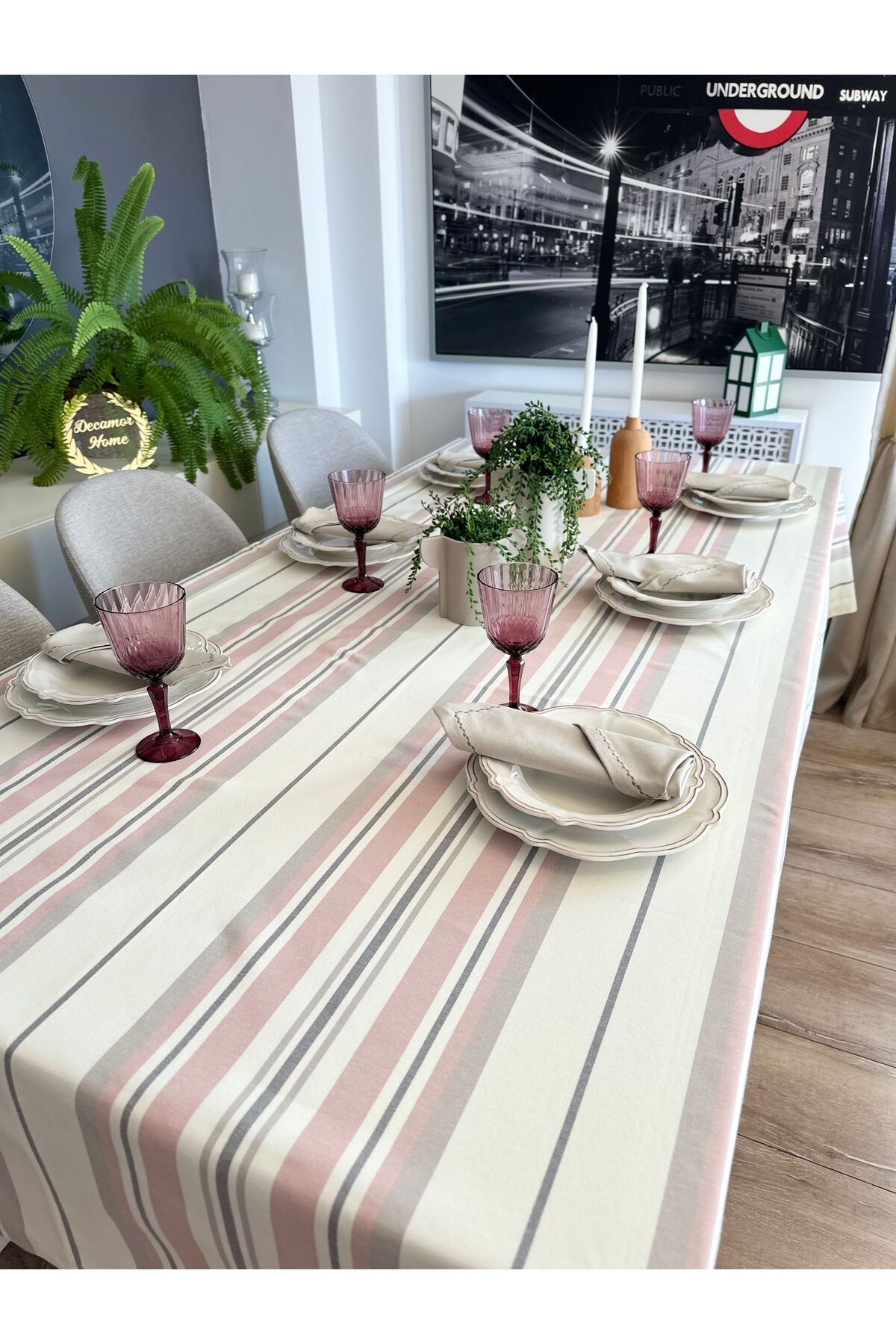 Püskül Detaylı Pembe Ekru Çizgili Keten Masa Örtüsü