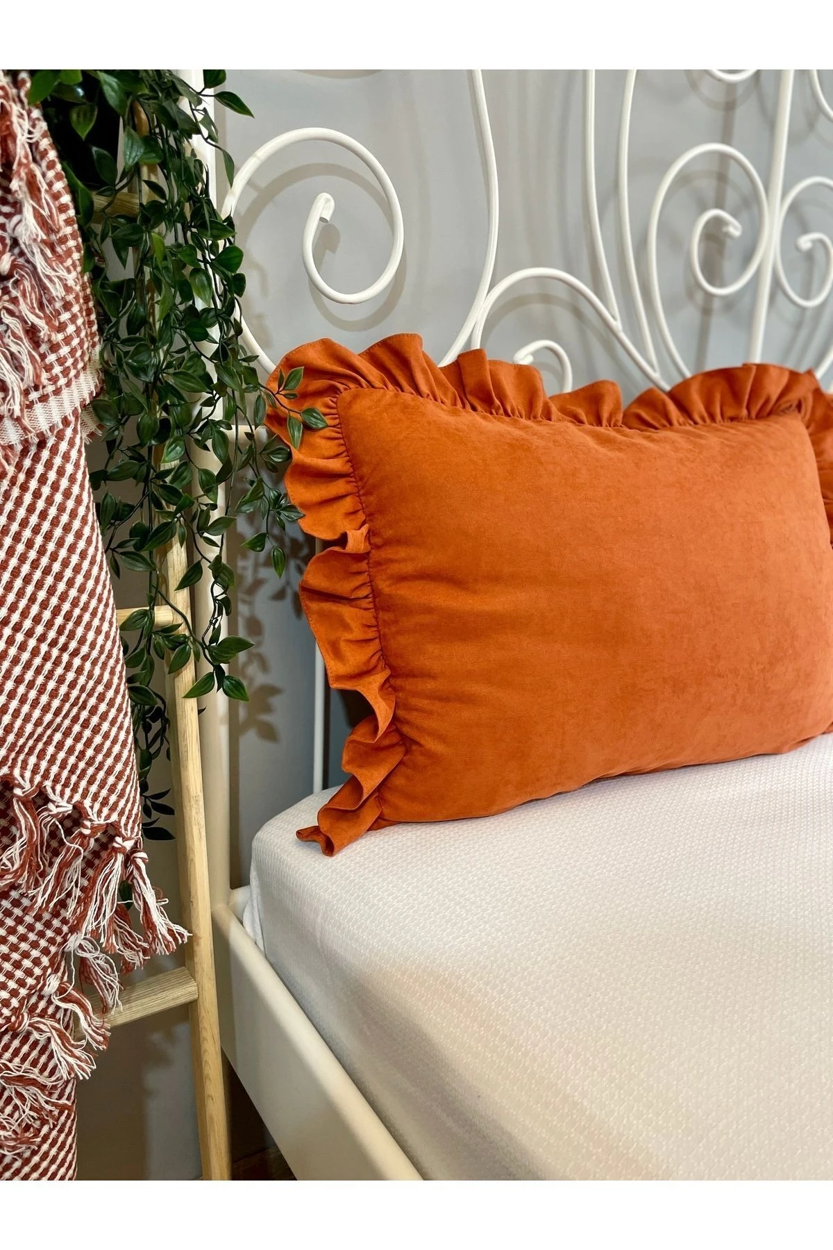 Fırfırlı Kiremit Yatak Kırlent Kılıfı 2’li