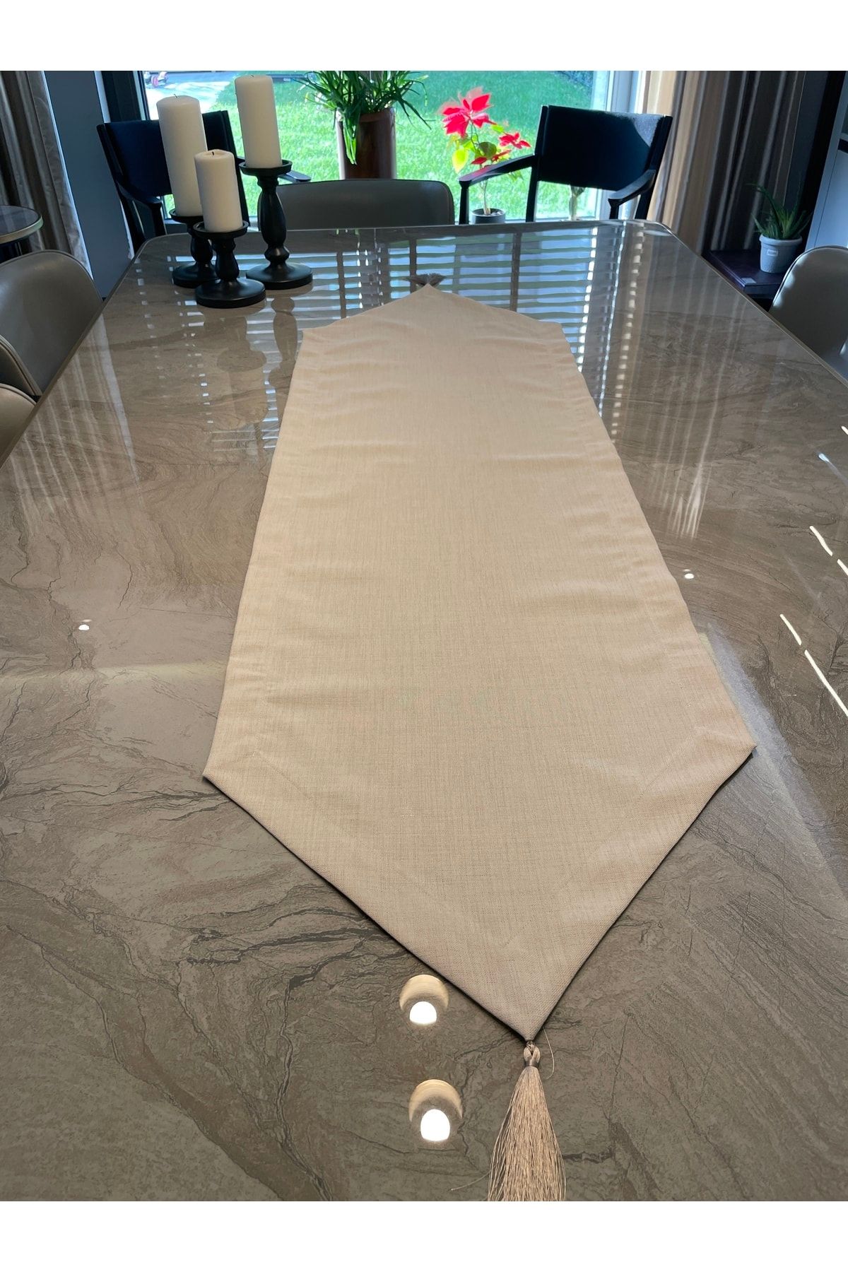 Püsküllü Bej Keten Runner