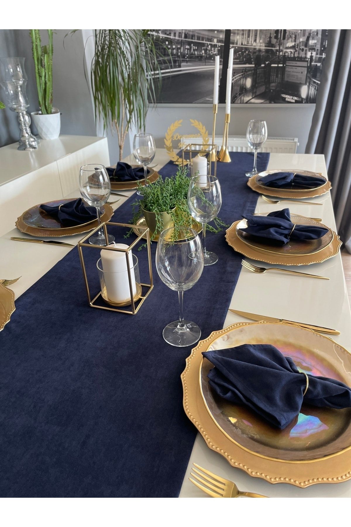 Kadife Dokulu Dertsiz Lacivert Uzun Runner