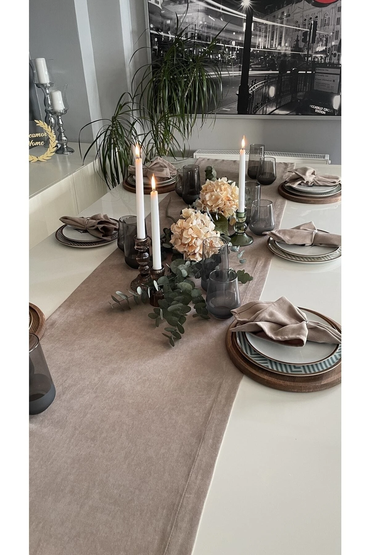 Kadife Dokulu Dertsiz Sütlü Kahve Uzun Runner