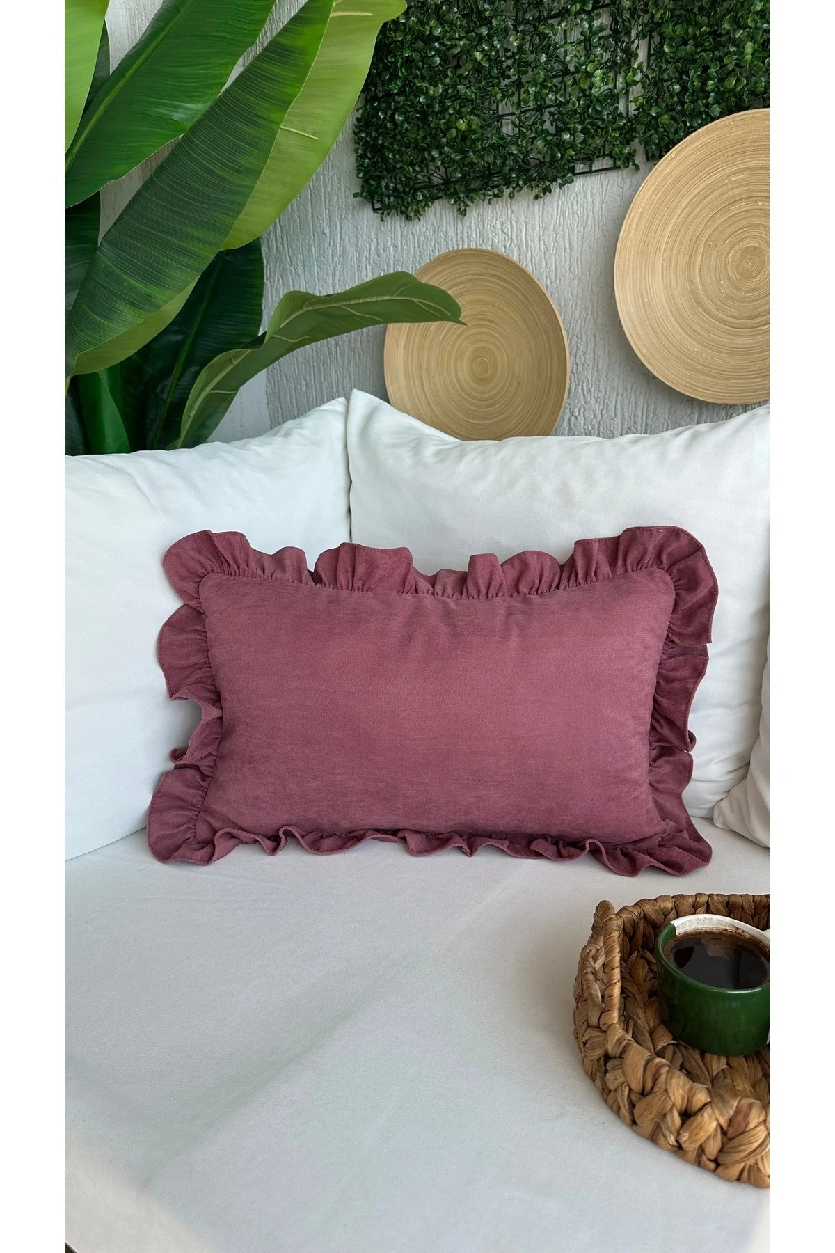 Kadife Doku Vintage Fırfırlı Gül Kurusu Renk Kırlent Kılıfı