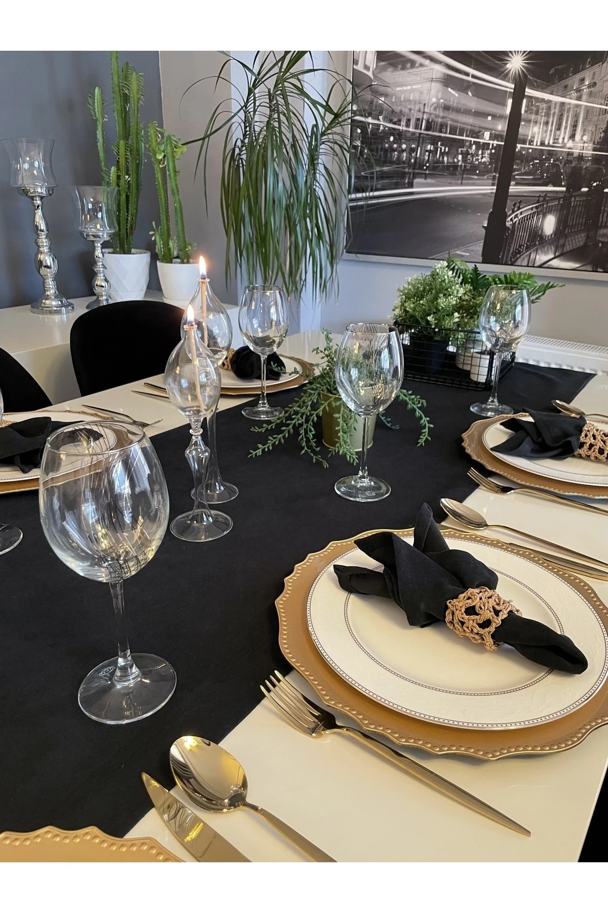 Kadife Dokulu Dertsiz Uzun Siyah Runner