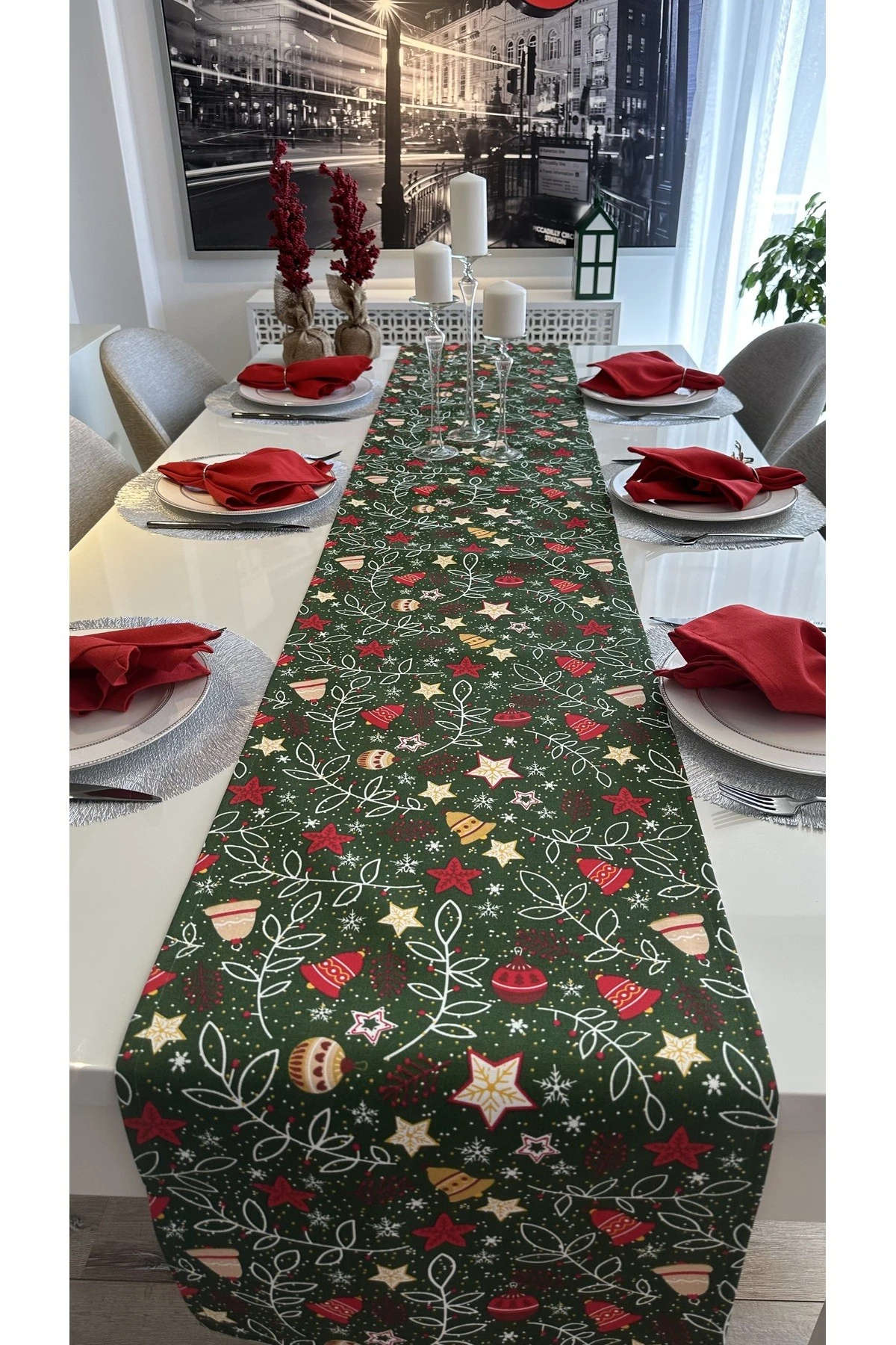 Yeni Yıl Temalı Yeşil Kırmızı Yılbaşı Runner (PEÇETE DAHİL DEĞİL)
