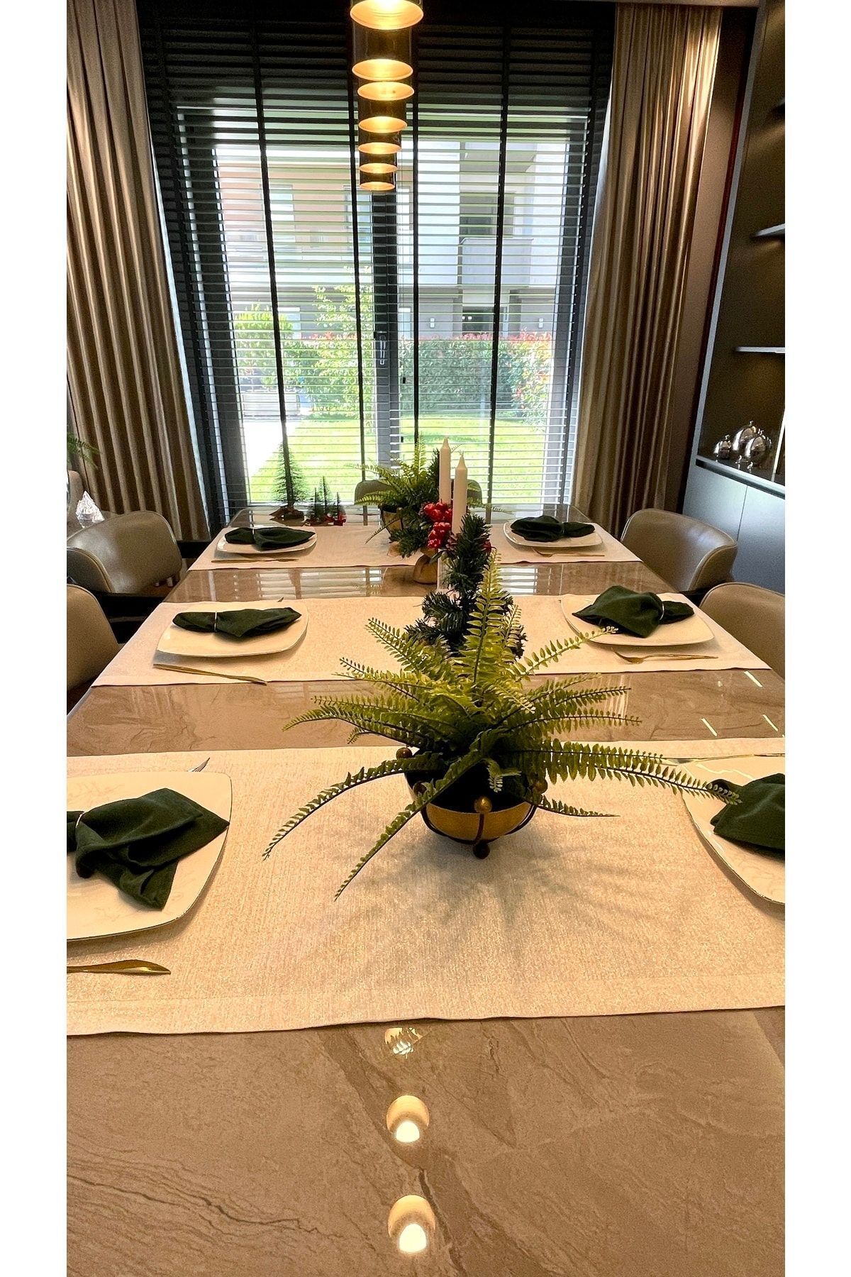 Dertsiz Gold Simli Ekru Runner