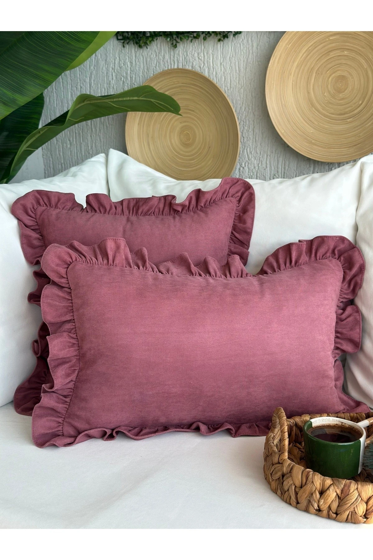 Kadife Doku Vintage Fırfırlı Gül Kurusu Renk Kırlent Kılıfı