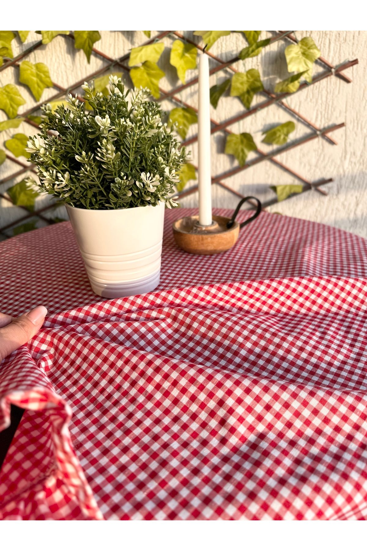 Thin Keten Kumaş Mini Pötikareli Fırfırlı Yuvarlak Masa Örtüsü - 1