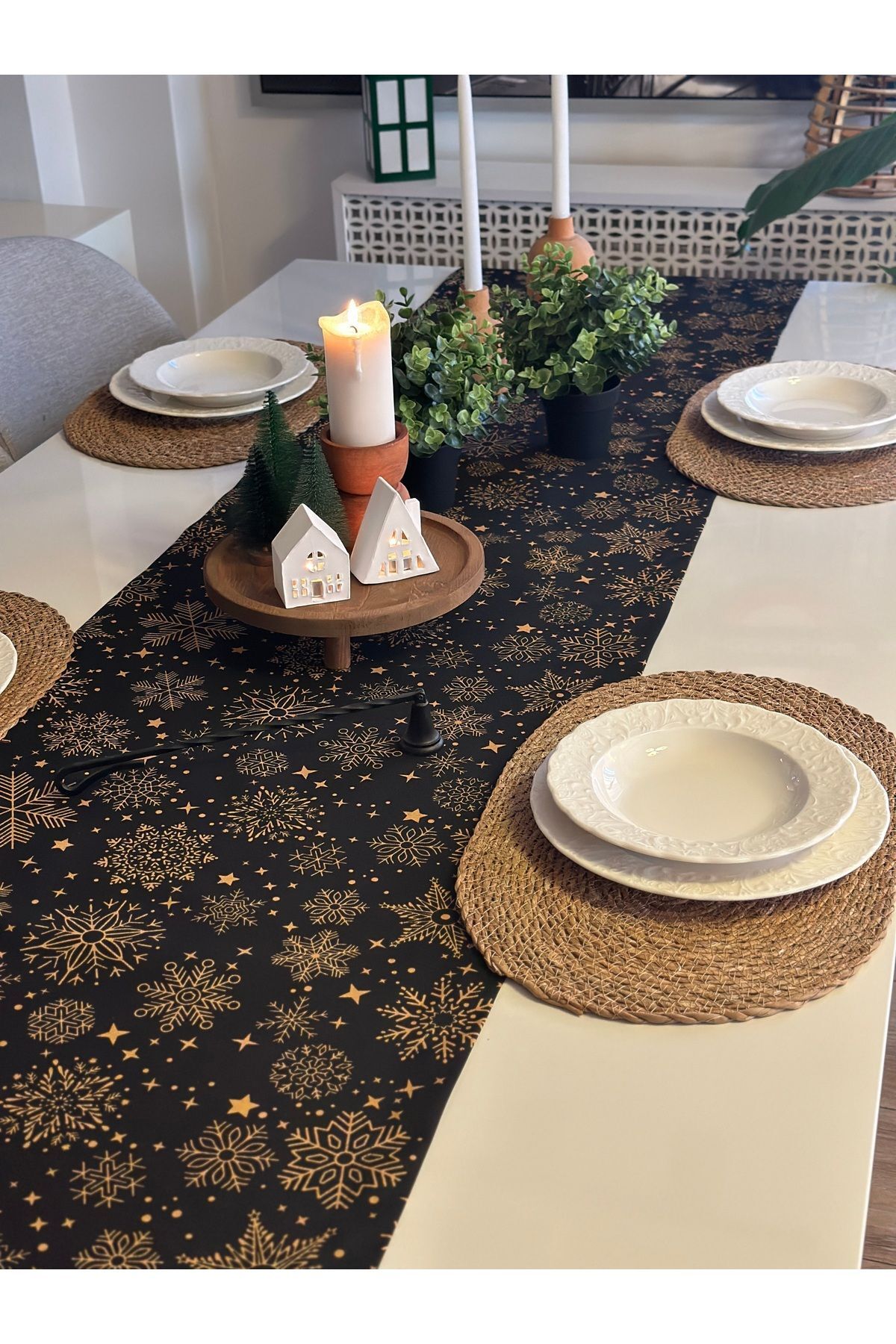 Yeni Yıl Temalı Siyah Runner Yılbaşı Masası Yılbaşı Runner