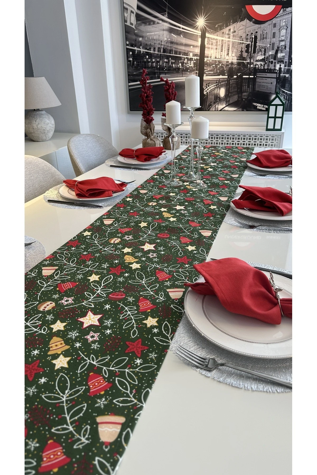 Yeni Yıl Temalı Yeşil Kırmızı Yılbaşı Runner (PEÇETE DAHİL DEĞİL)