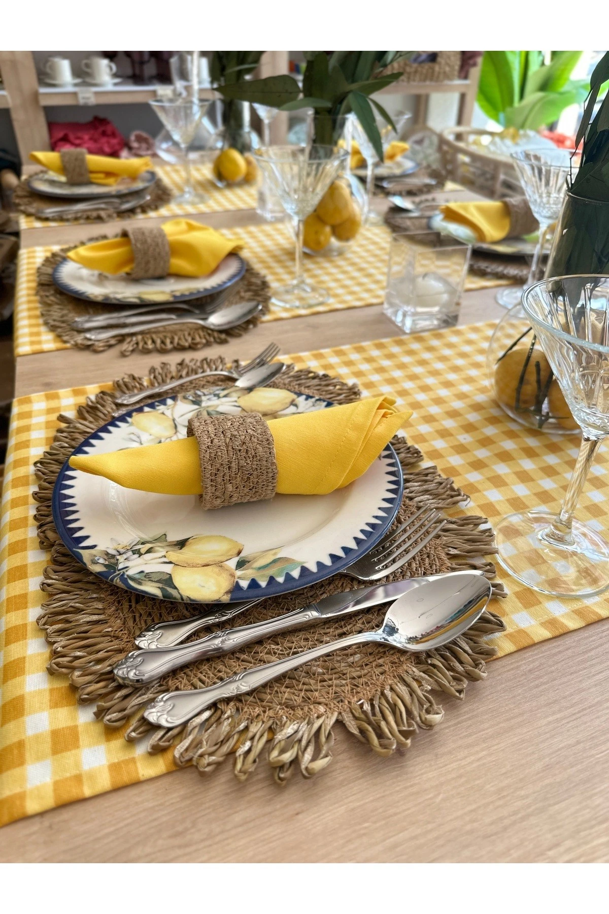 6 ad Set Oval Fırfırlı Hasır Supla ve 6 ad Hasır Peçete Yüzüğü