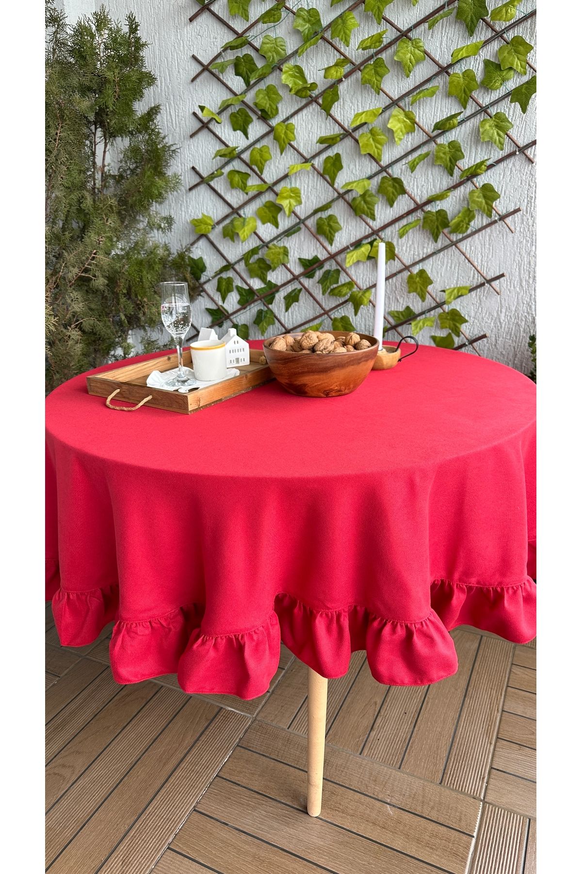 Kadife Dokulu Dertsiz Fırfırlı Vintage Yuvarlak Masa Örtüsü