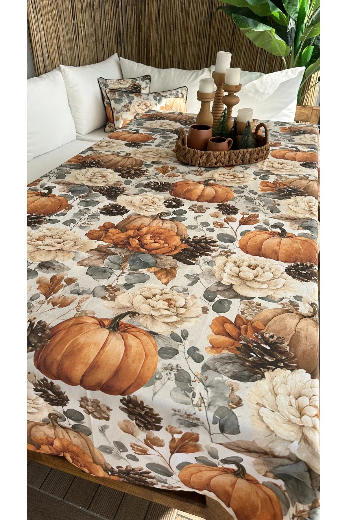 Leke Tutmaz Sıvı Geçirmez Bal Kabağı Desenli Ekru Masa Örtüsü