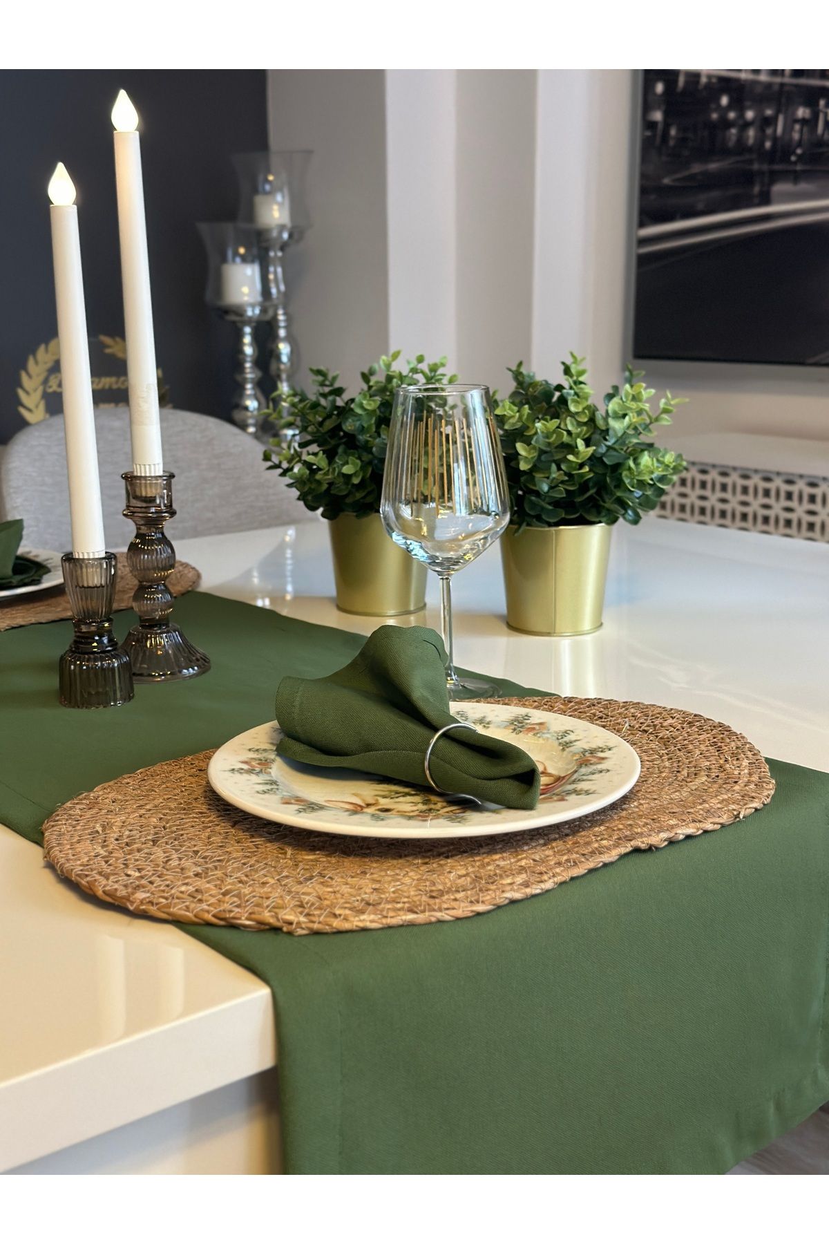 Pamuklu Dertsiz Leke Tutmaz Yeşil Kısa Runner