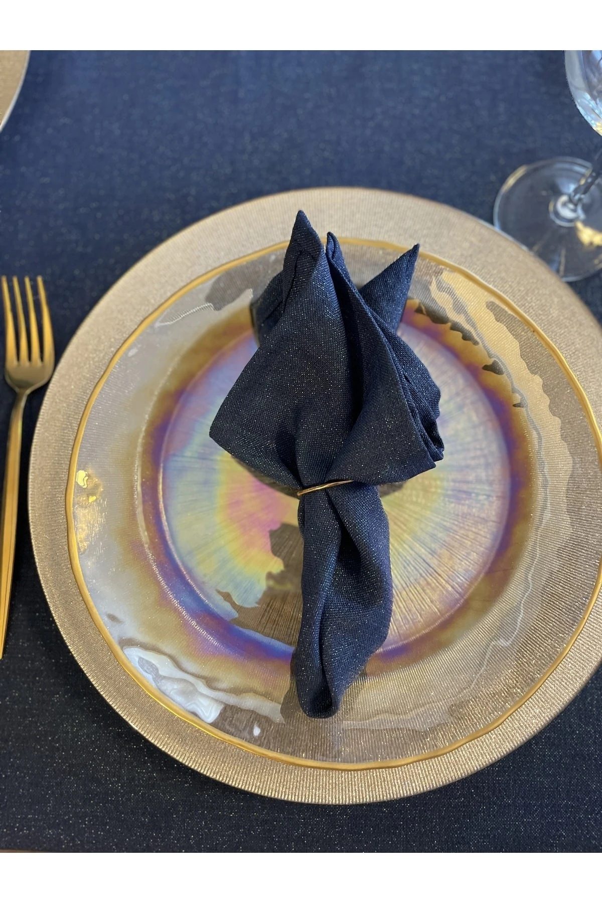 Keten Dokulu Simli Masa Örtüsü Düz Model