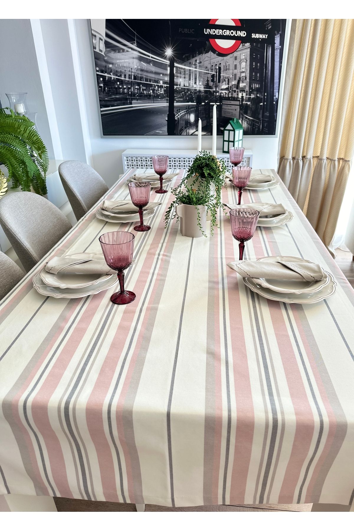 Püskül Detaylı Pembe Ekru Çizgili Keten Masa Örtüsü