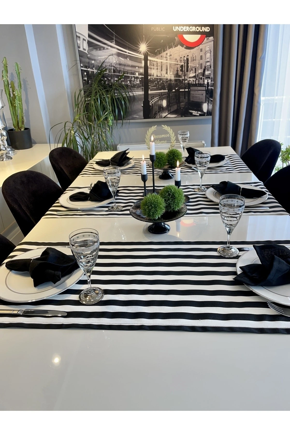 Dertsiz Püsküllü Siyah Beyaz Uzun Runner