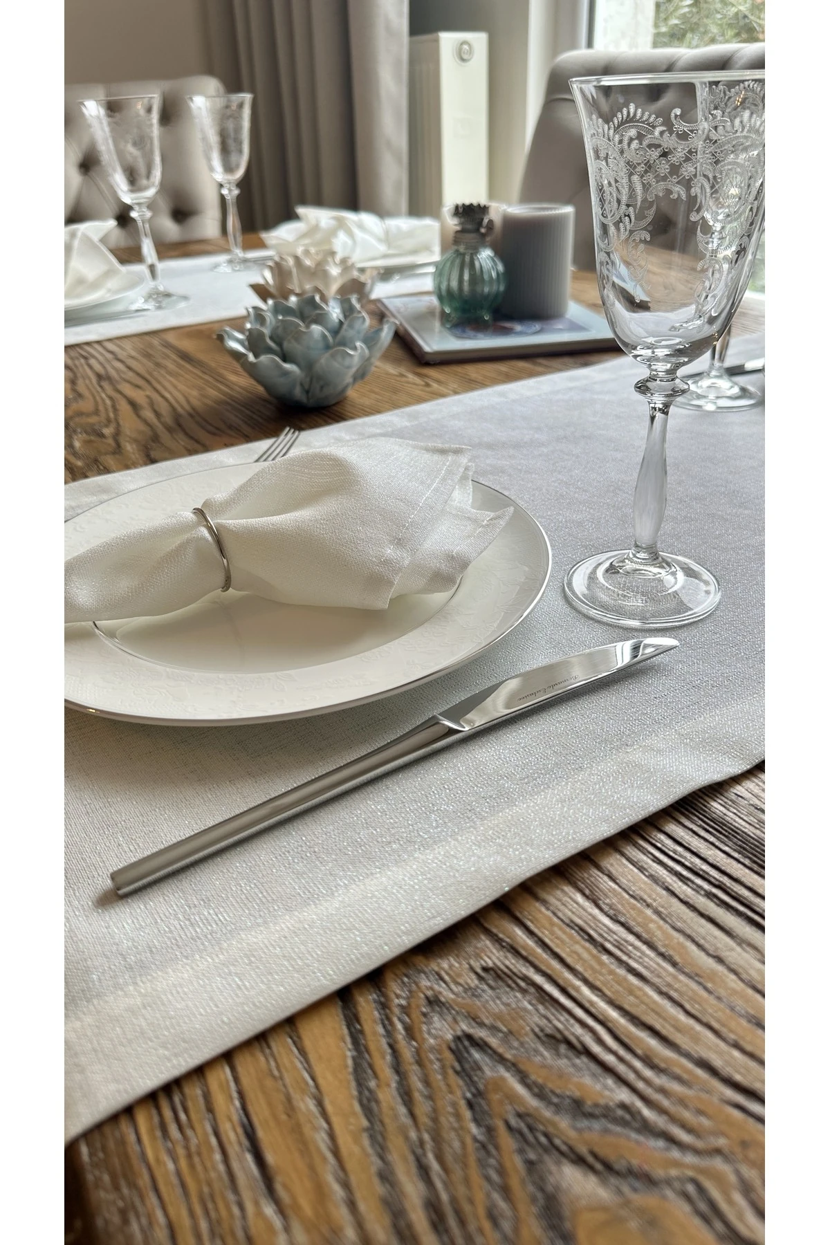 Keten Dokulu Sedef Simli Beyaz Kısa Runner