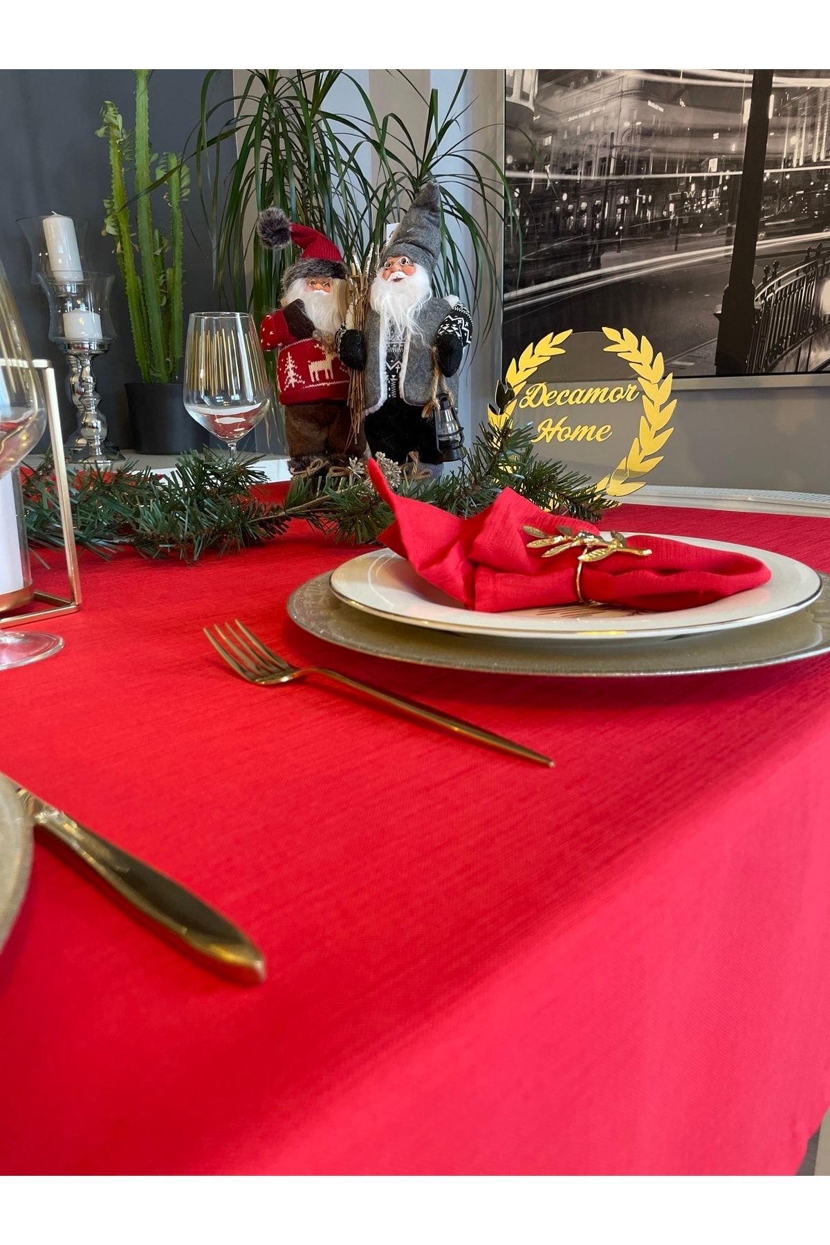 Keten Dokulu  Kırmızı Masa Örtüsü Yılbaşı Masası