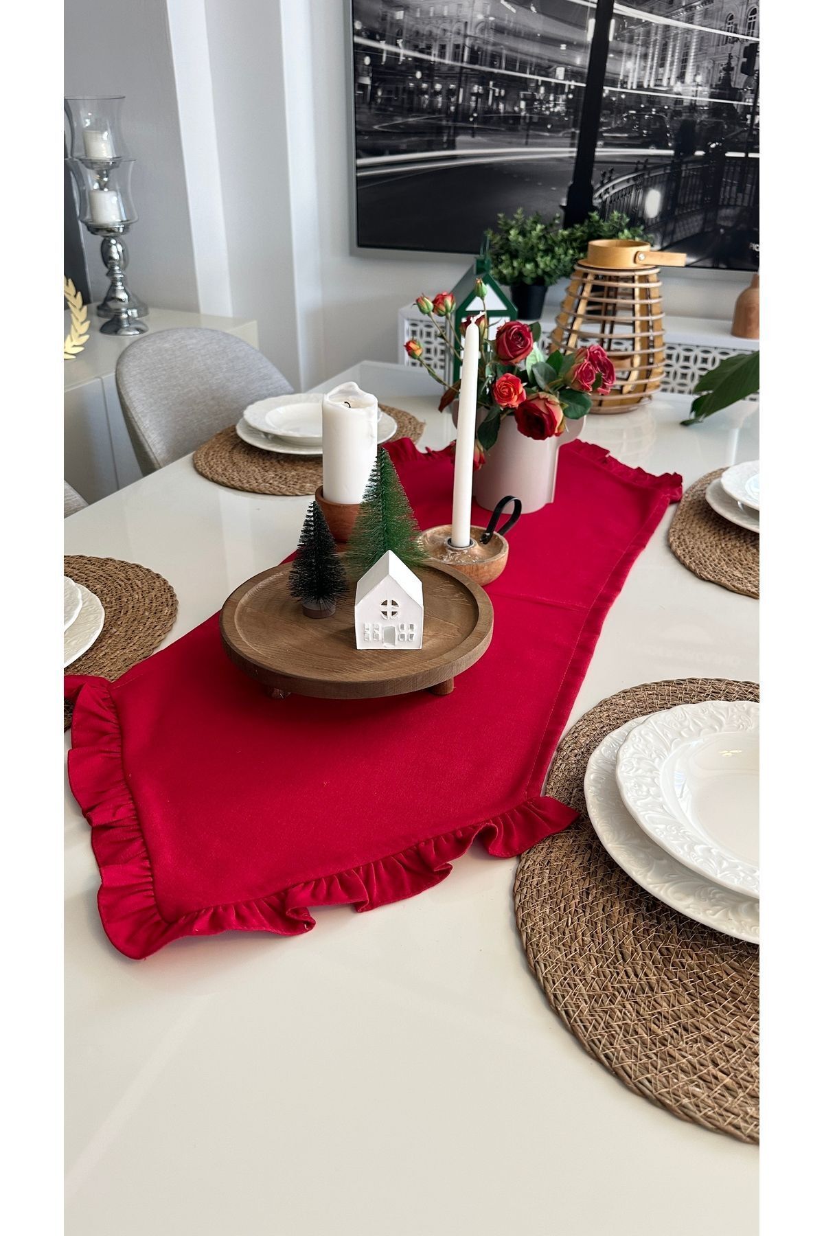 Vintage Köşe Fırfırlı Kırmızı Runner