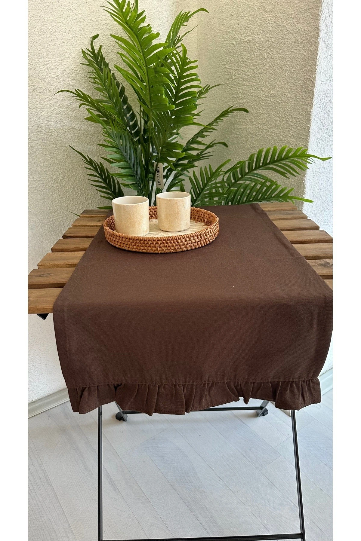 Pamuklu Leke Tutmaz Fırfırlı Runner