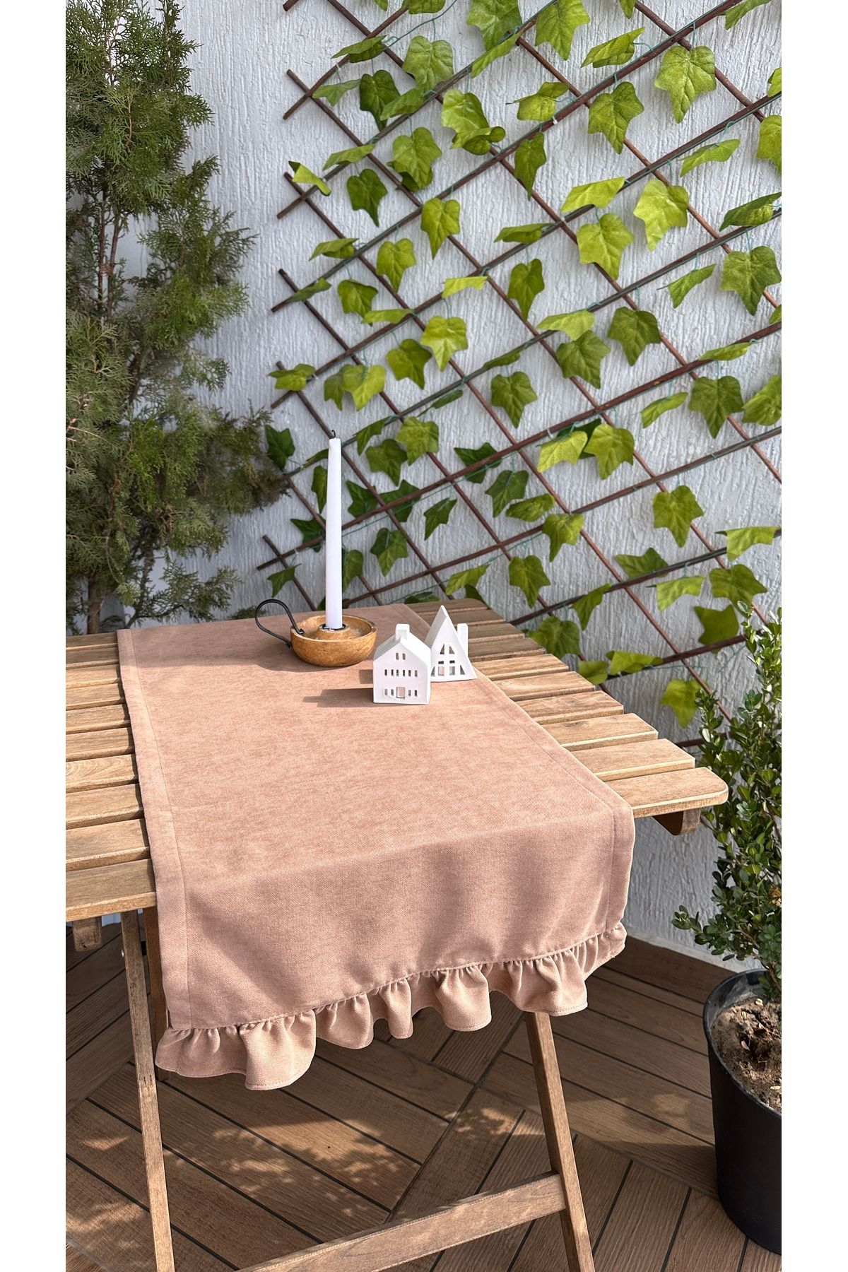 Kahverengi Fırfırlı Vintage Runner