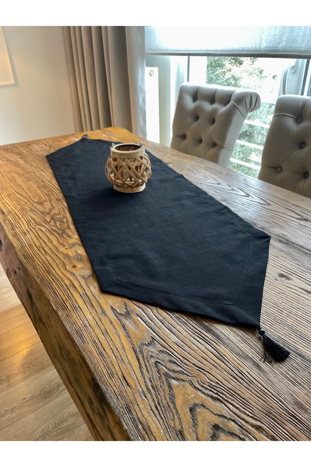 Püsküllü Siyah Keten Runner