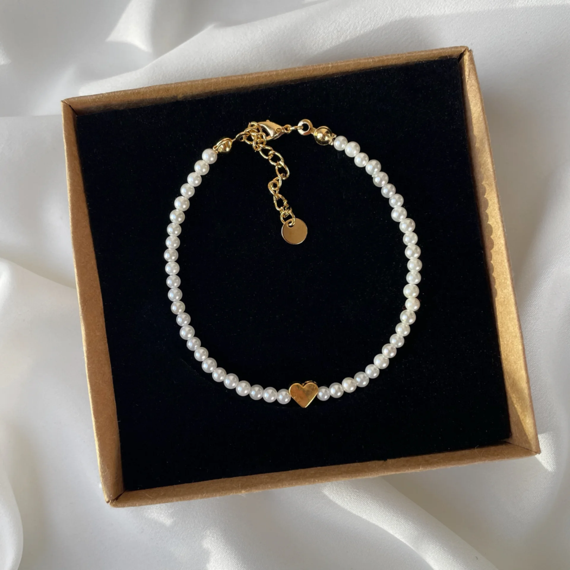 Mayorka İnci Kalpli Bileklik