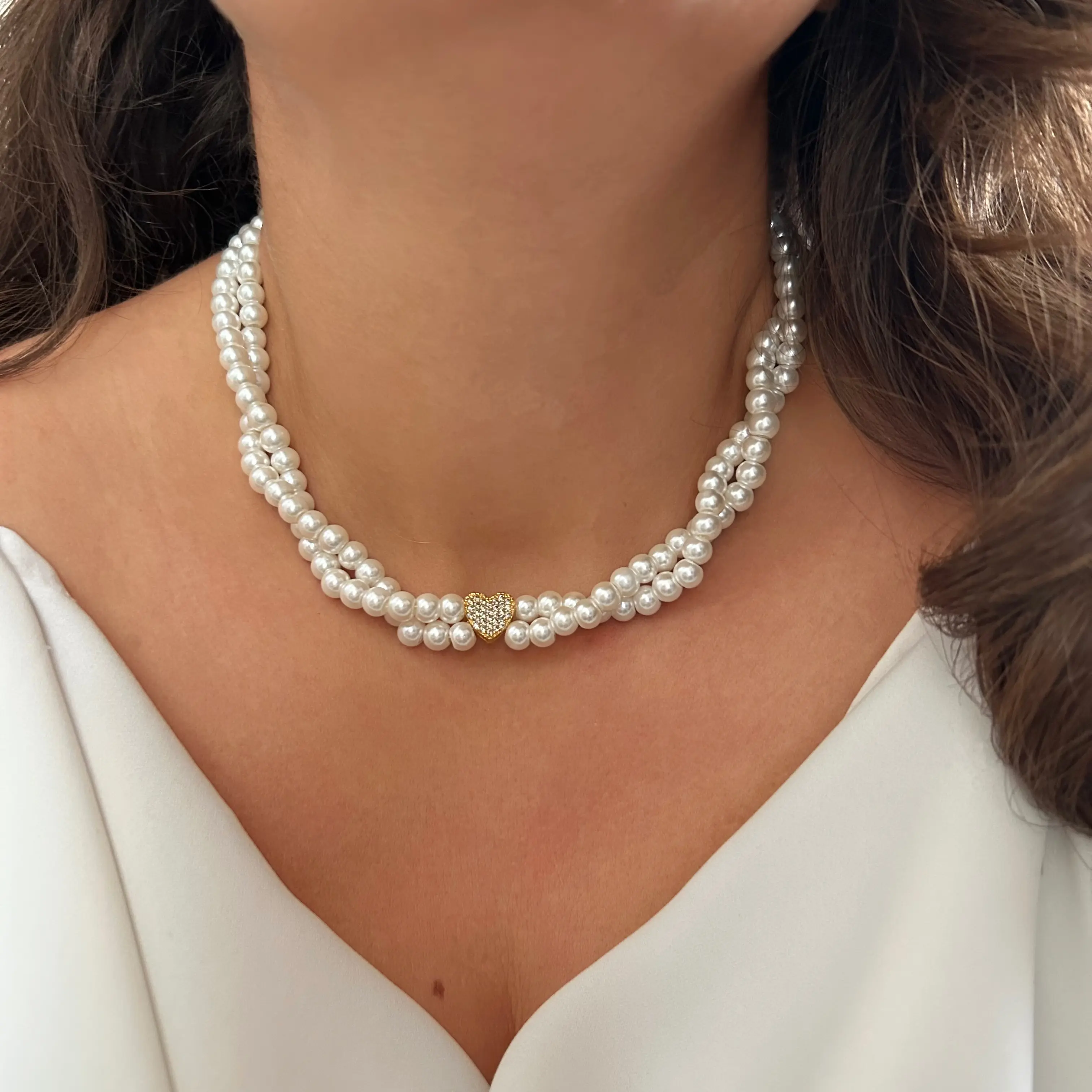 Kalp Detaylı Sarmal Cam İnci Kolye