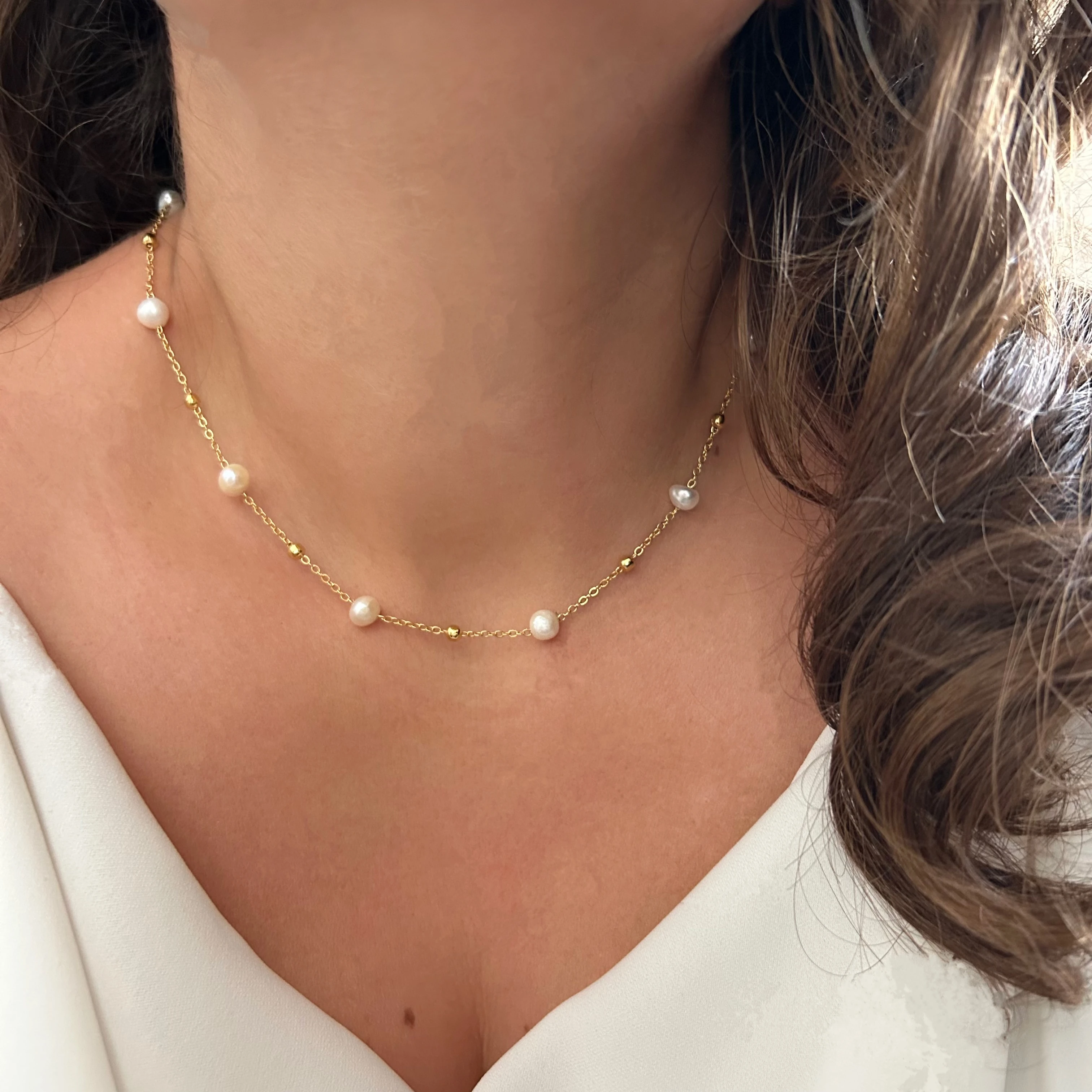 Topçuklu İnci Detaylı Kolye