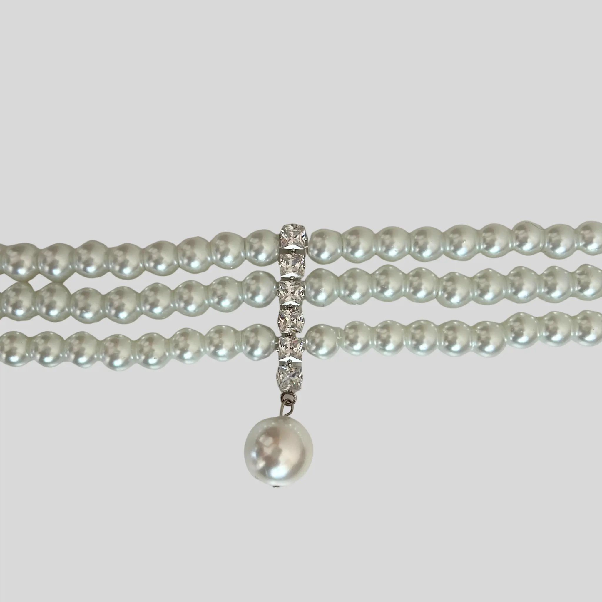 Zirkon Taşlı Cam ve Mayorka İnci Choker Kolye