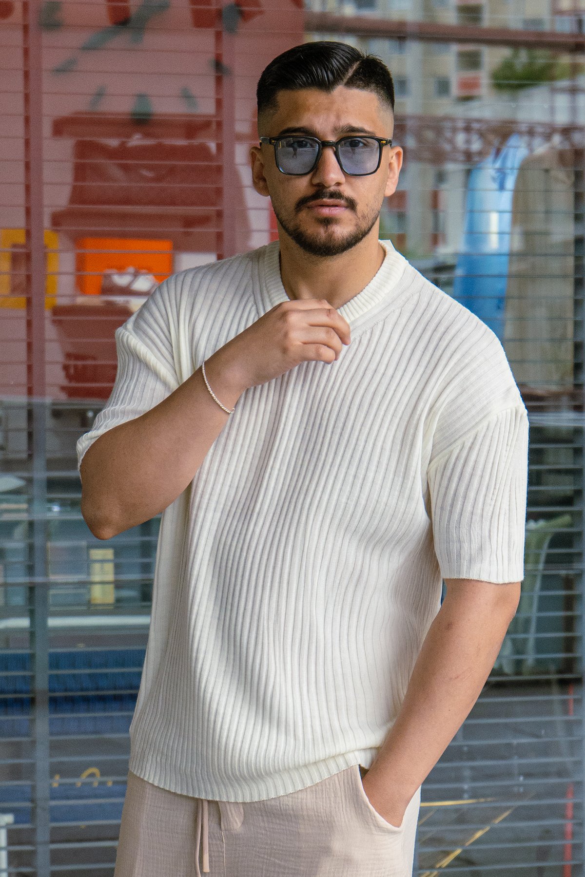 Beyaz Oversize Çizgili Triko Tshirt
