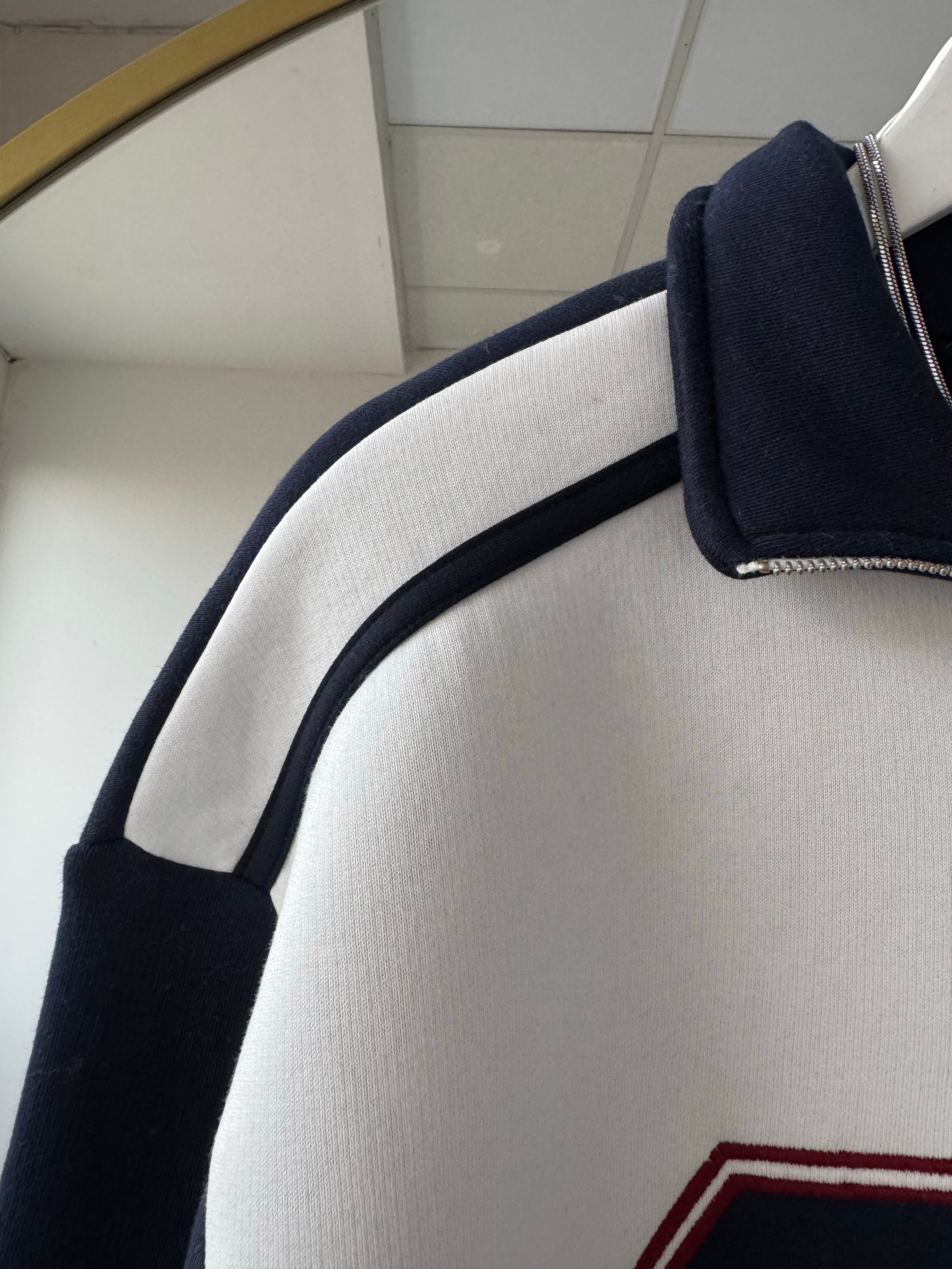 94 Nakışlı sweat Beyaz