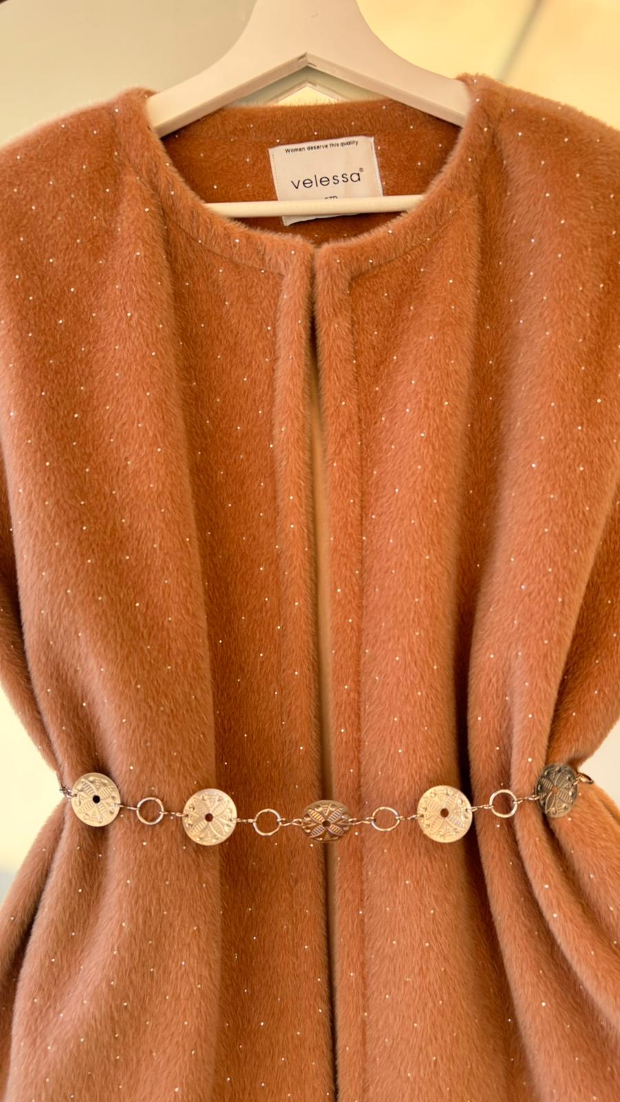 Vanesa diamond detaylı kaşmir yelek Bej