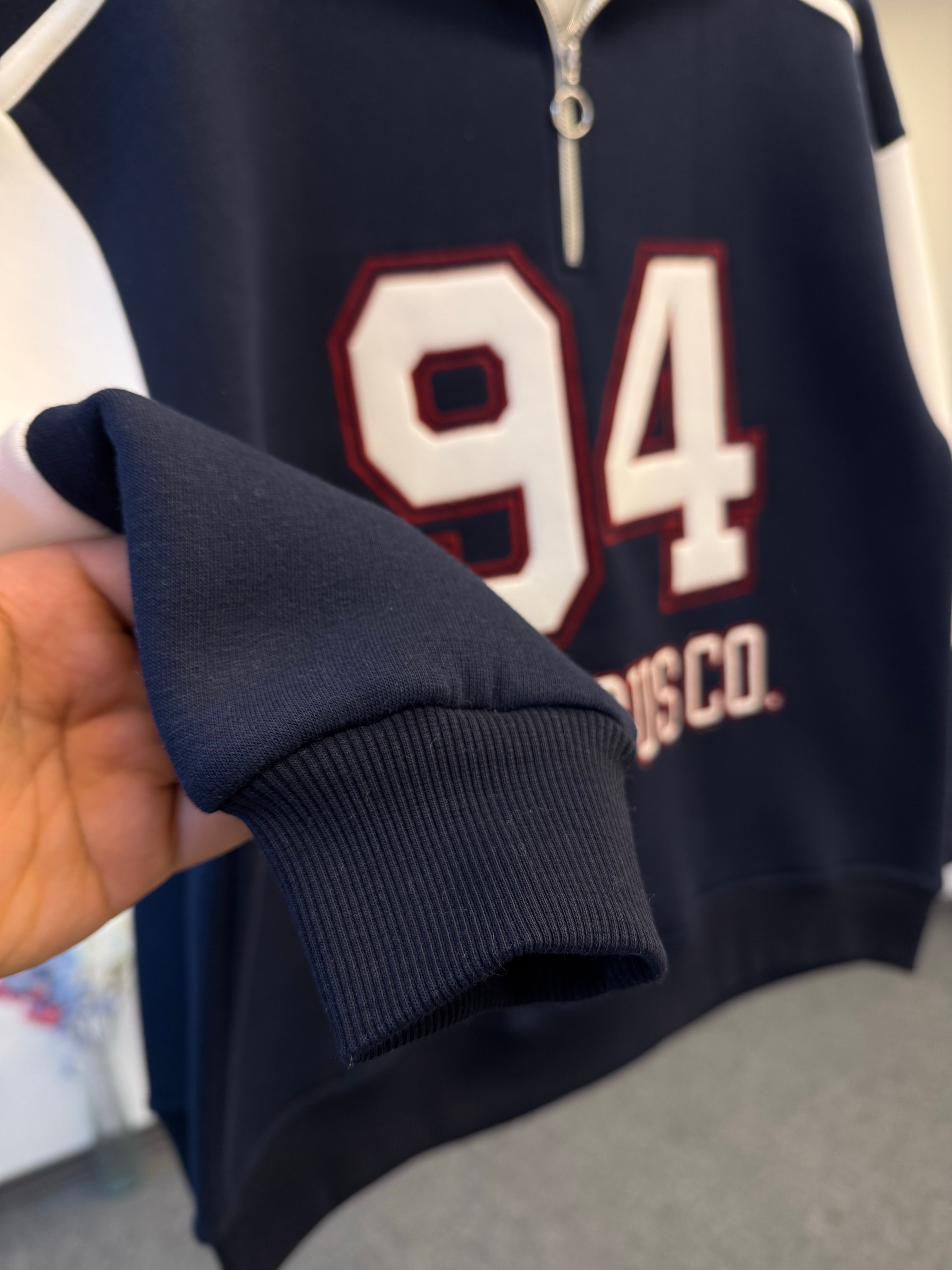 94 Nakışlı sweat lacivert