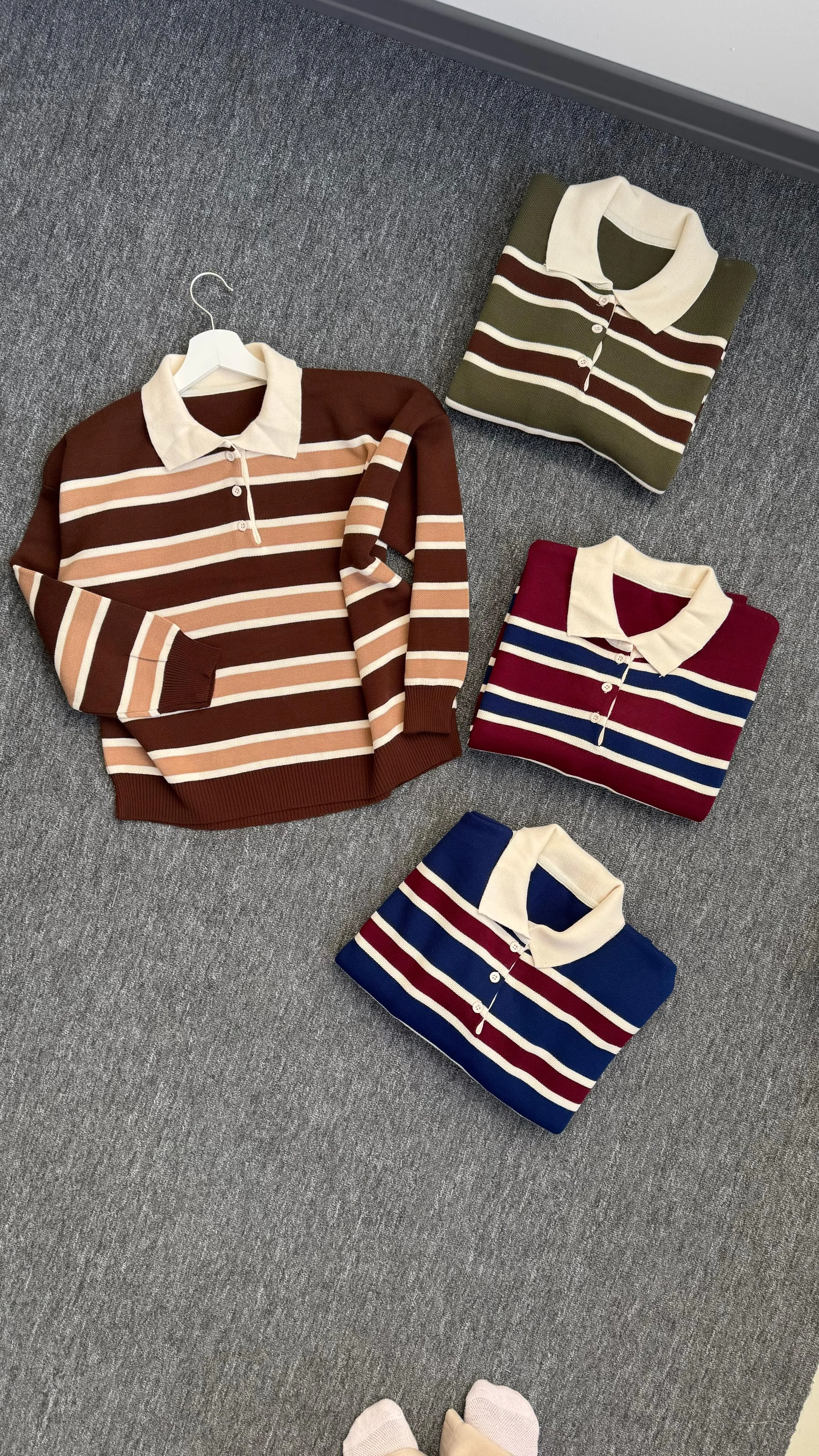 Yeni sezon çizgili kazak kahverengi