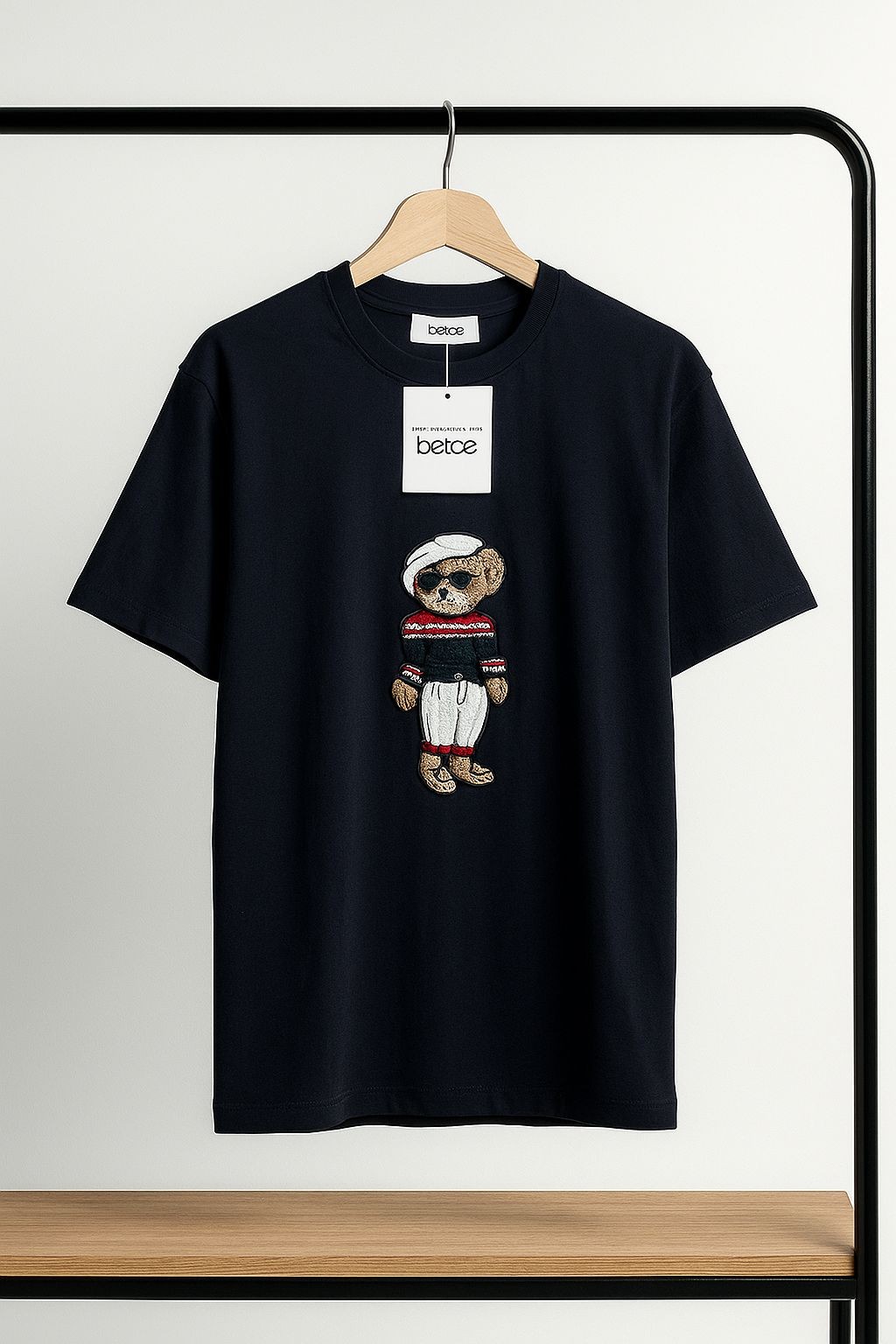 Bear nakışlı tshirt 1 LACİVERT
