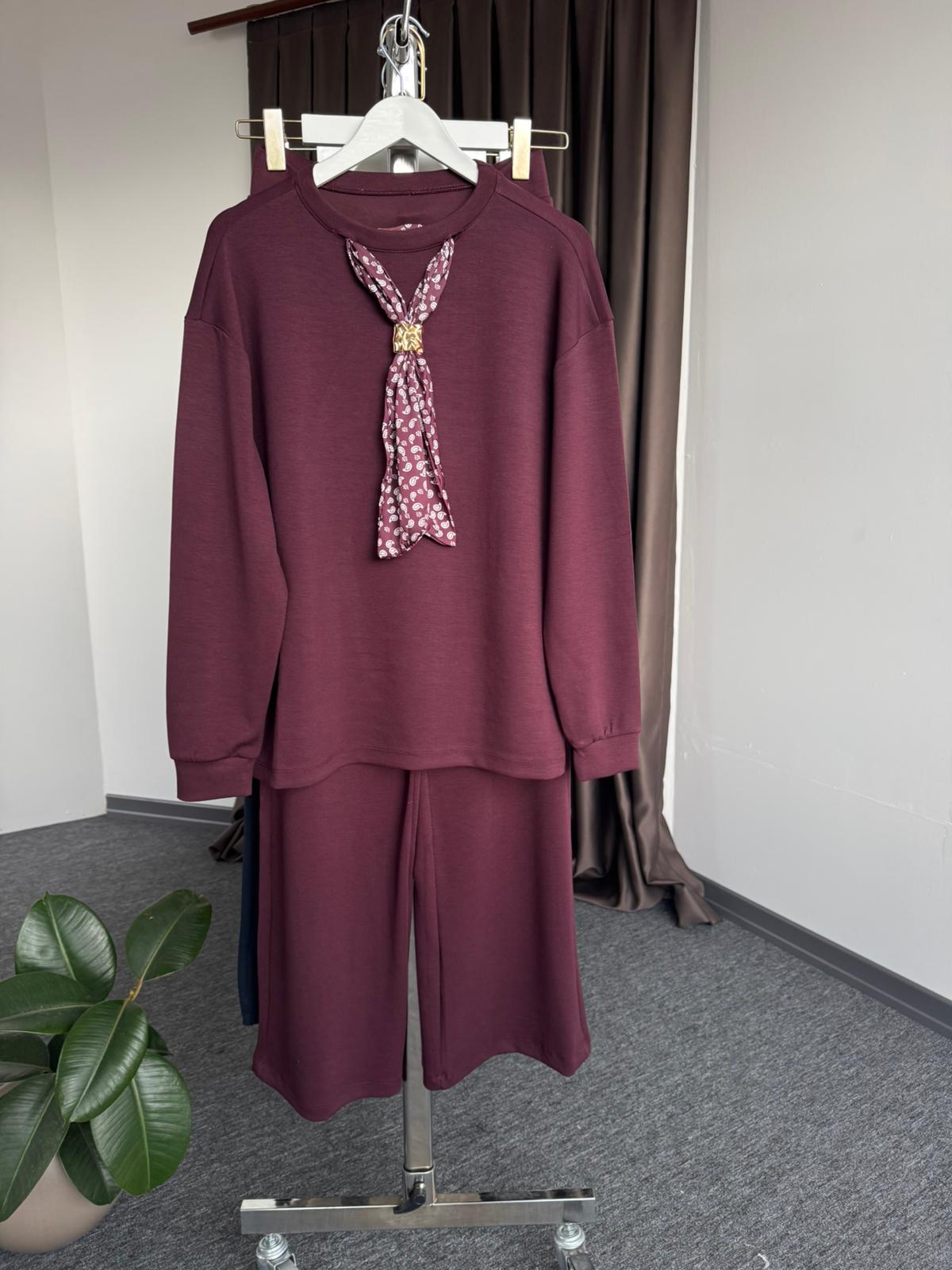 Yakası fülarlı oysh takım  BORDO