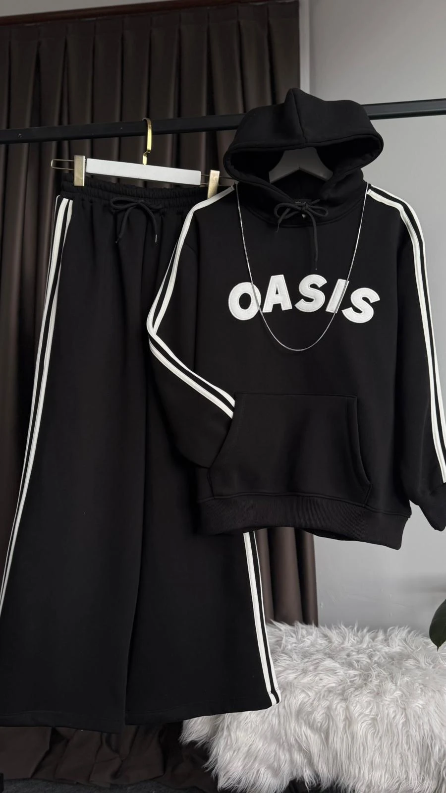 Oasıs nakışlı eşofman takım Siyah