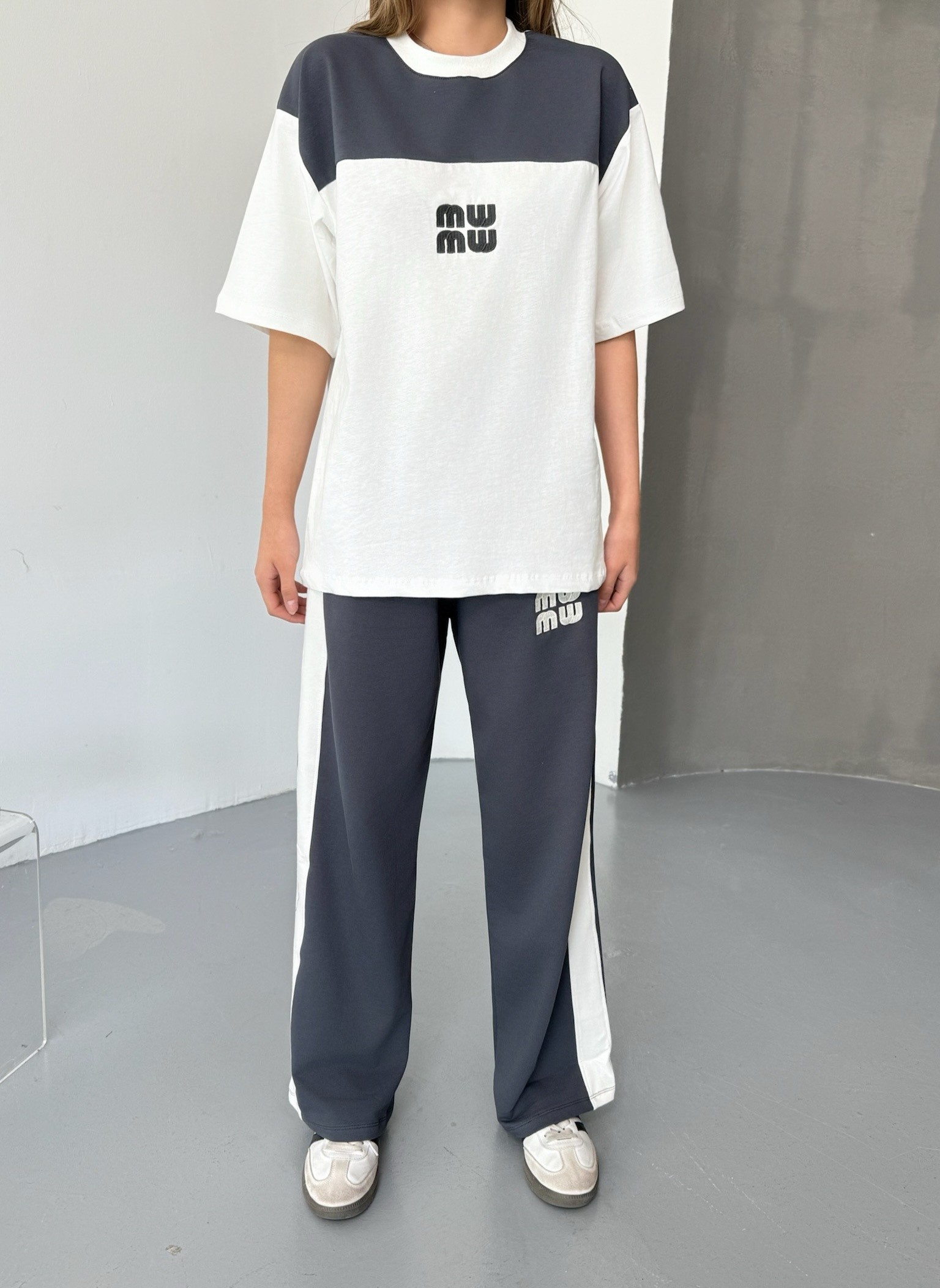 MW Nakışlı Tshirt Pantolon Takım 